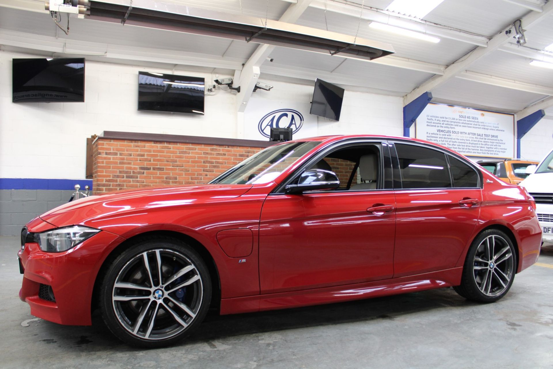 67 17 BMW 330 E M Sport Shadow Edt