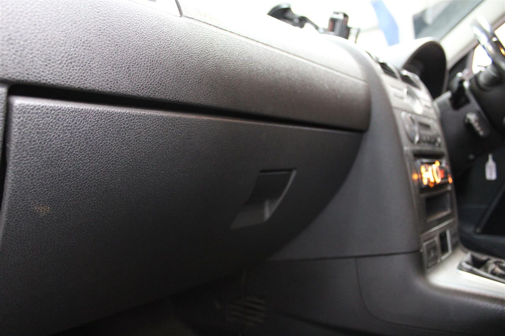 54 04 Ford Mondeo Zetec - Image 8 of 31