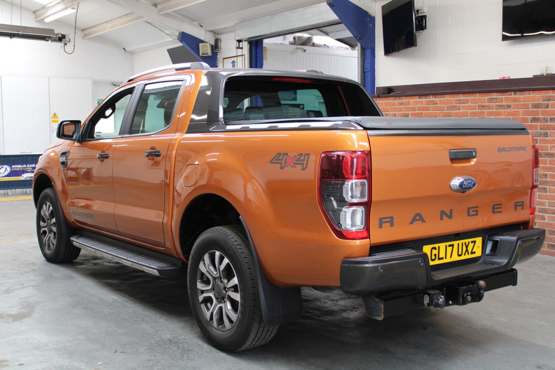 17 17 Ford Ranger Wildtrak 4X4 - Image 30 of 31