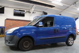 10 10 Fiat Doblo SX M/Jet