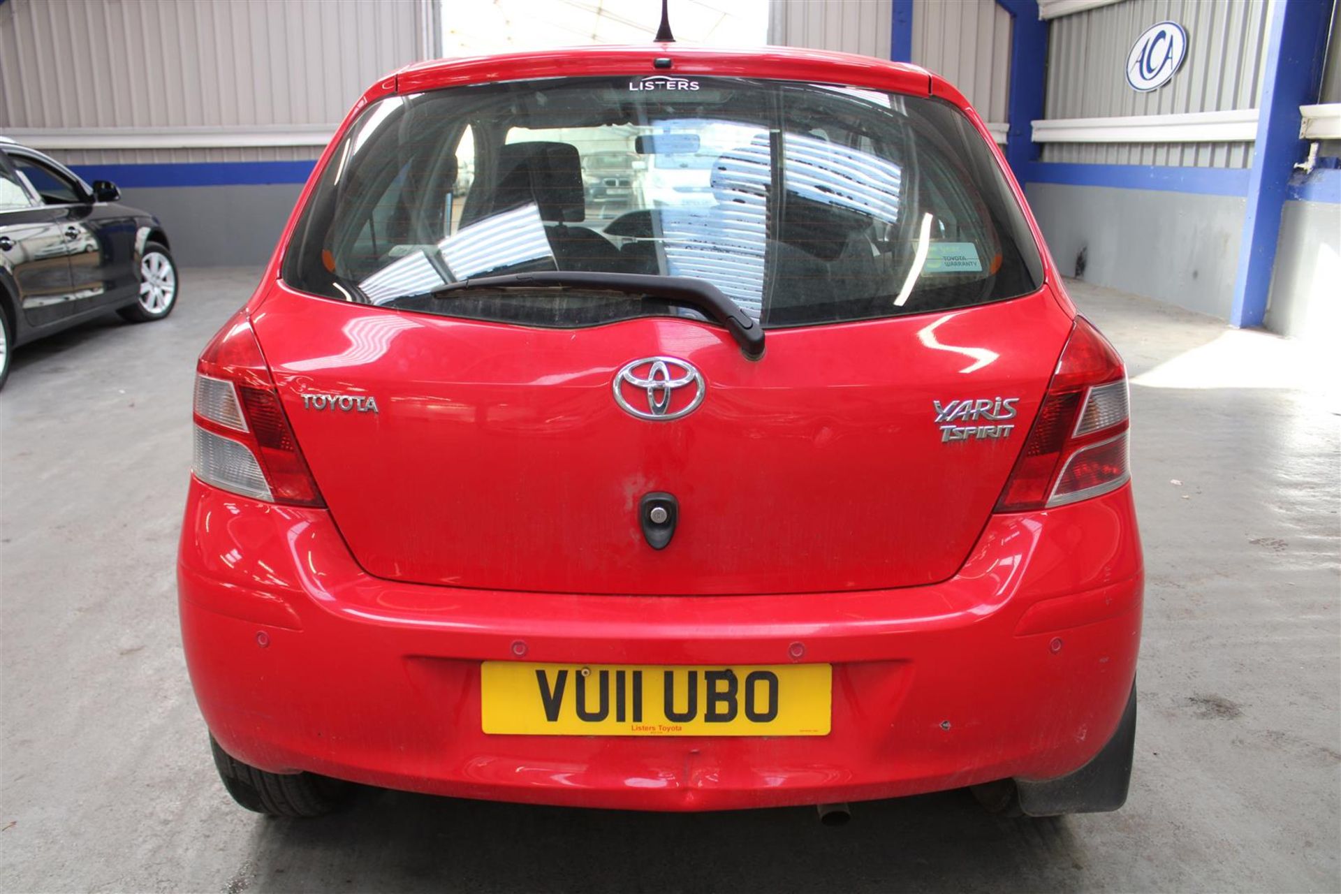 11 11 Toyota Yaris T-Spirit 5dr - Image 4 of 33