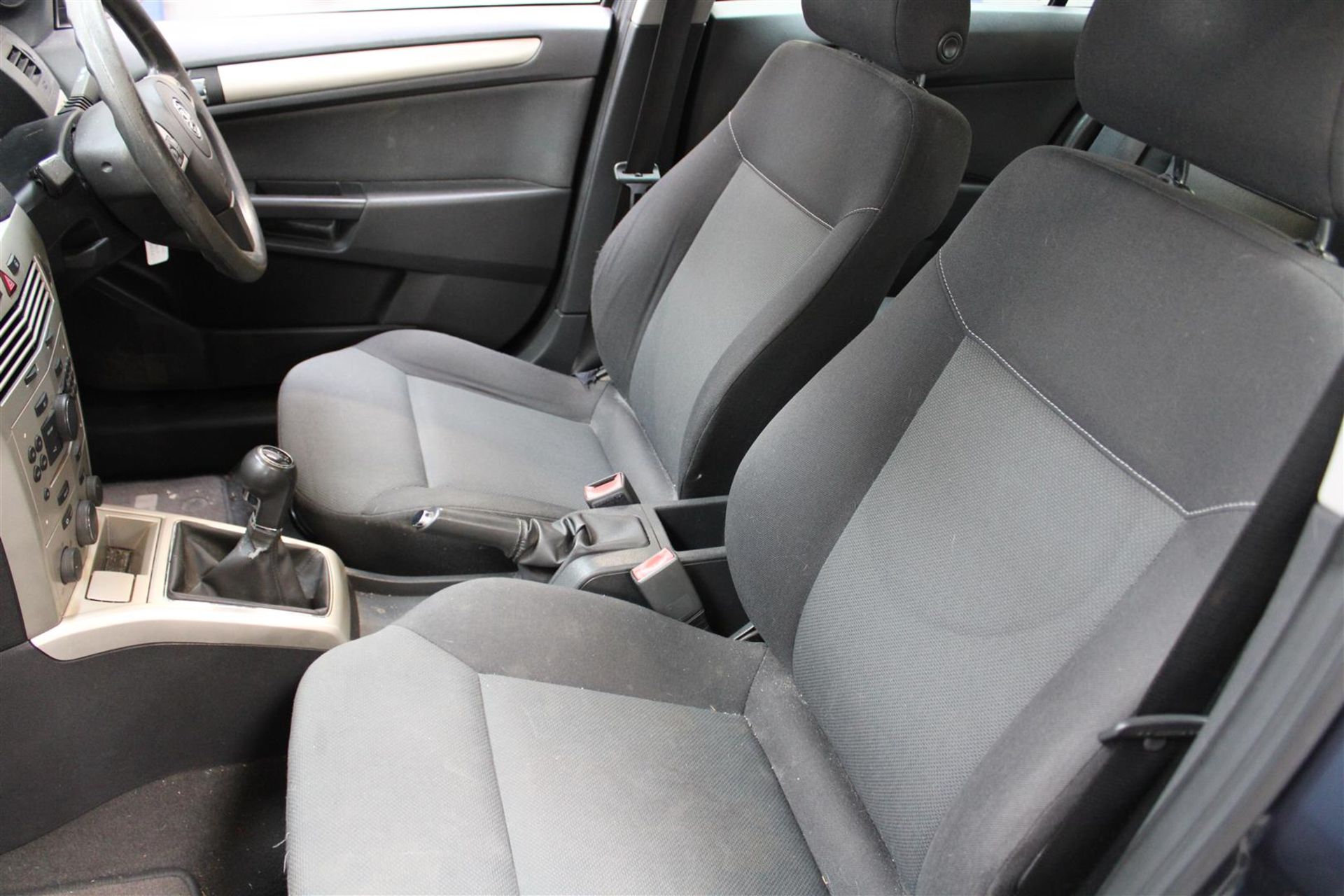 07 07 Vauxhall Astra Club - Image 16 of 31