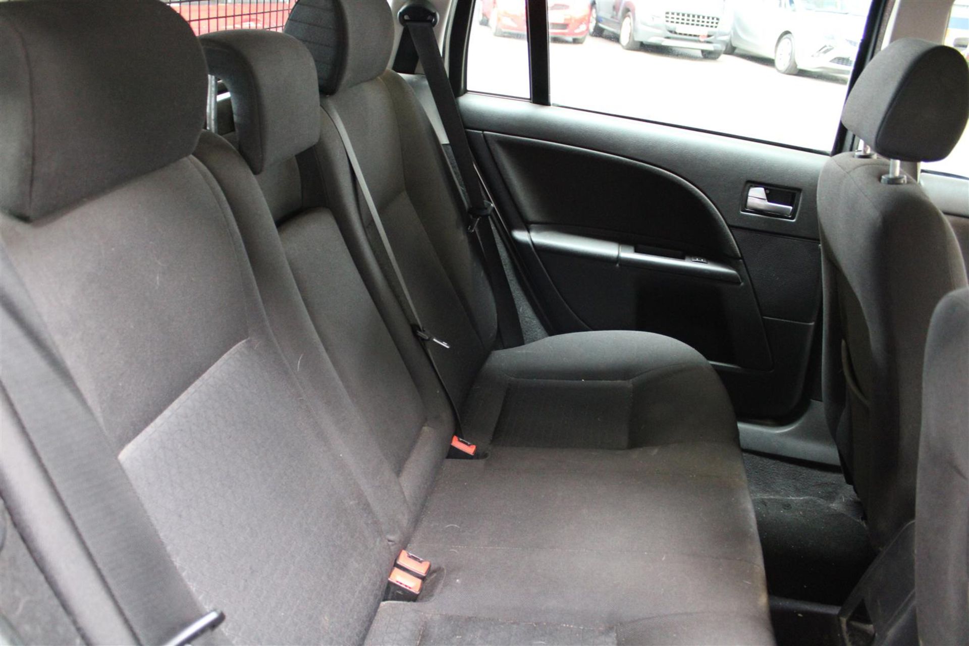 54 04 Ford Mondeo Zetec - Image 14 of 31