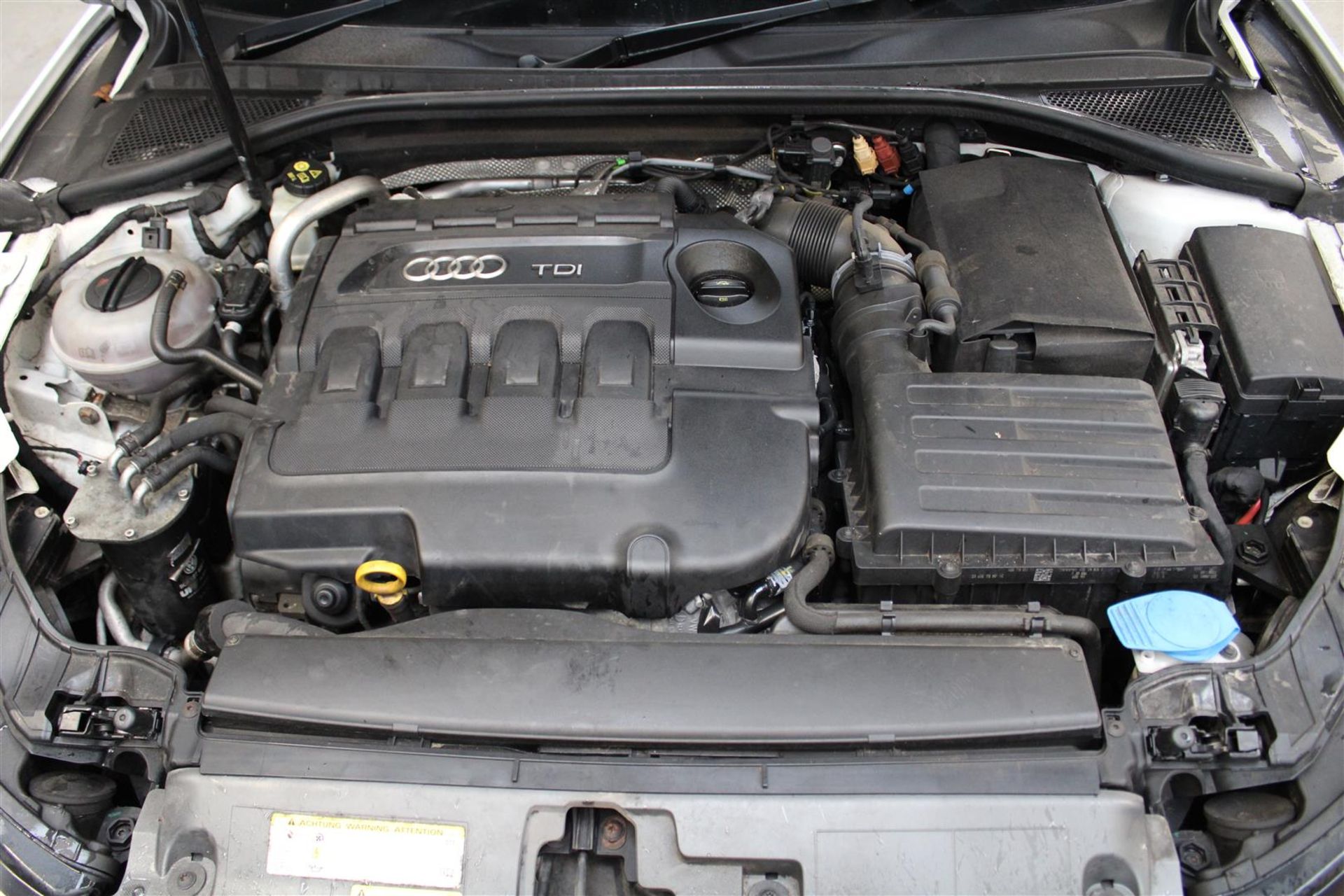 14 14 Audi A3 Sport TDI - Image 8 of 33