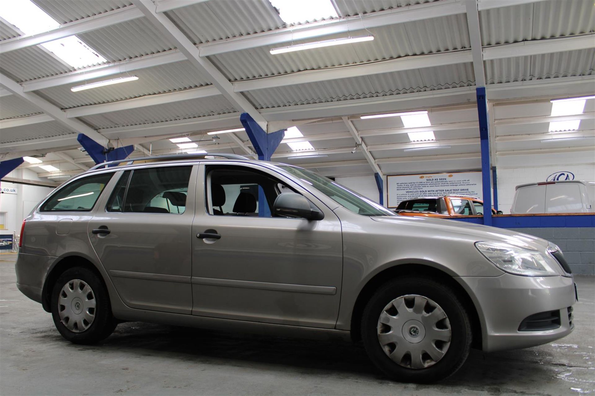 60 10 Skoda Octavia S TDI - Image 22 of 32