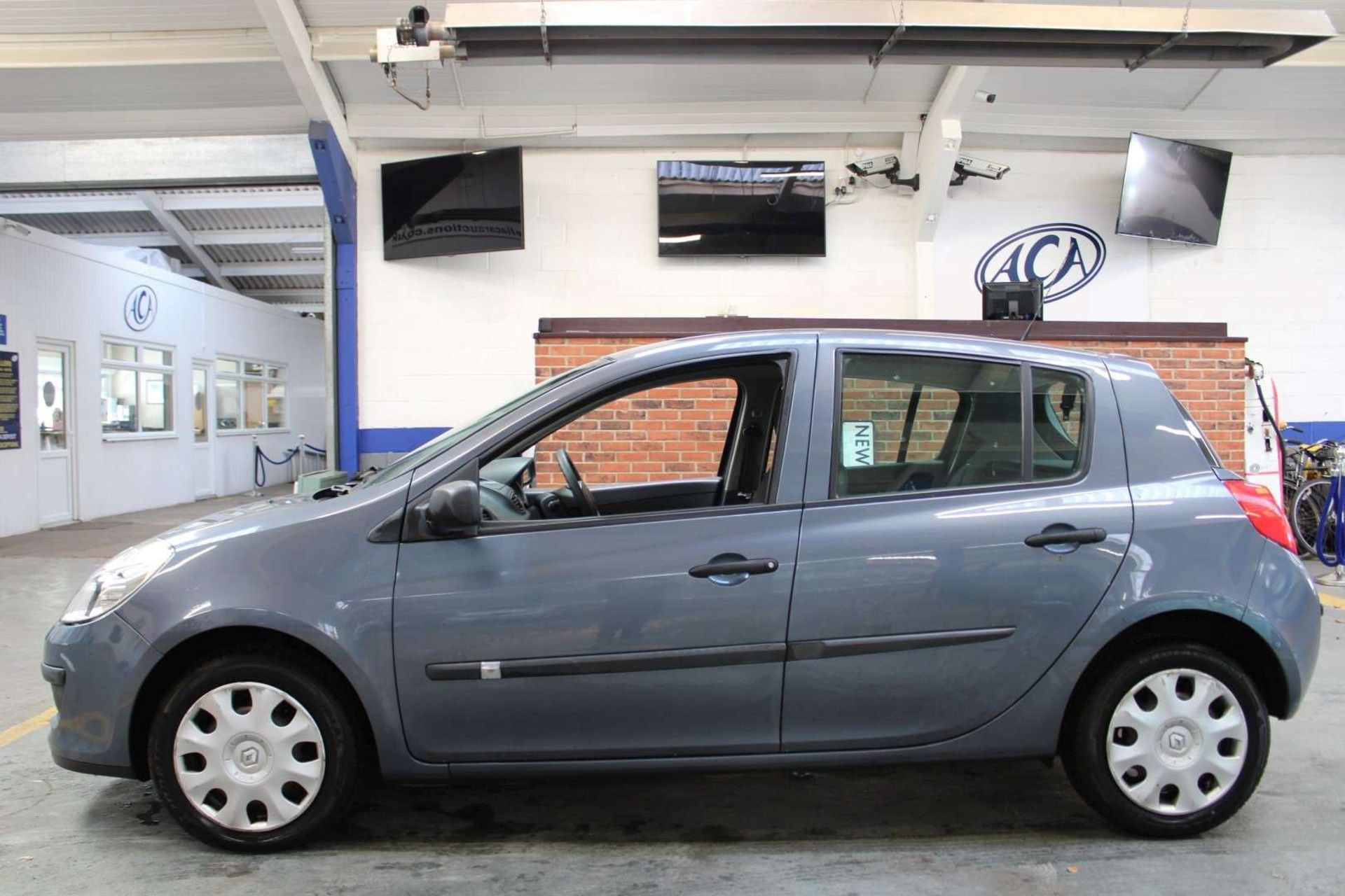 2008 RENAULT CLIO EXTREME 16V - Image 2 of 28