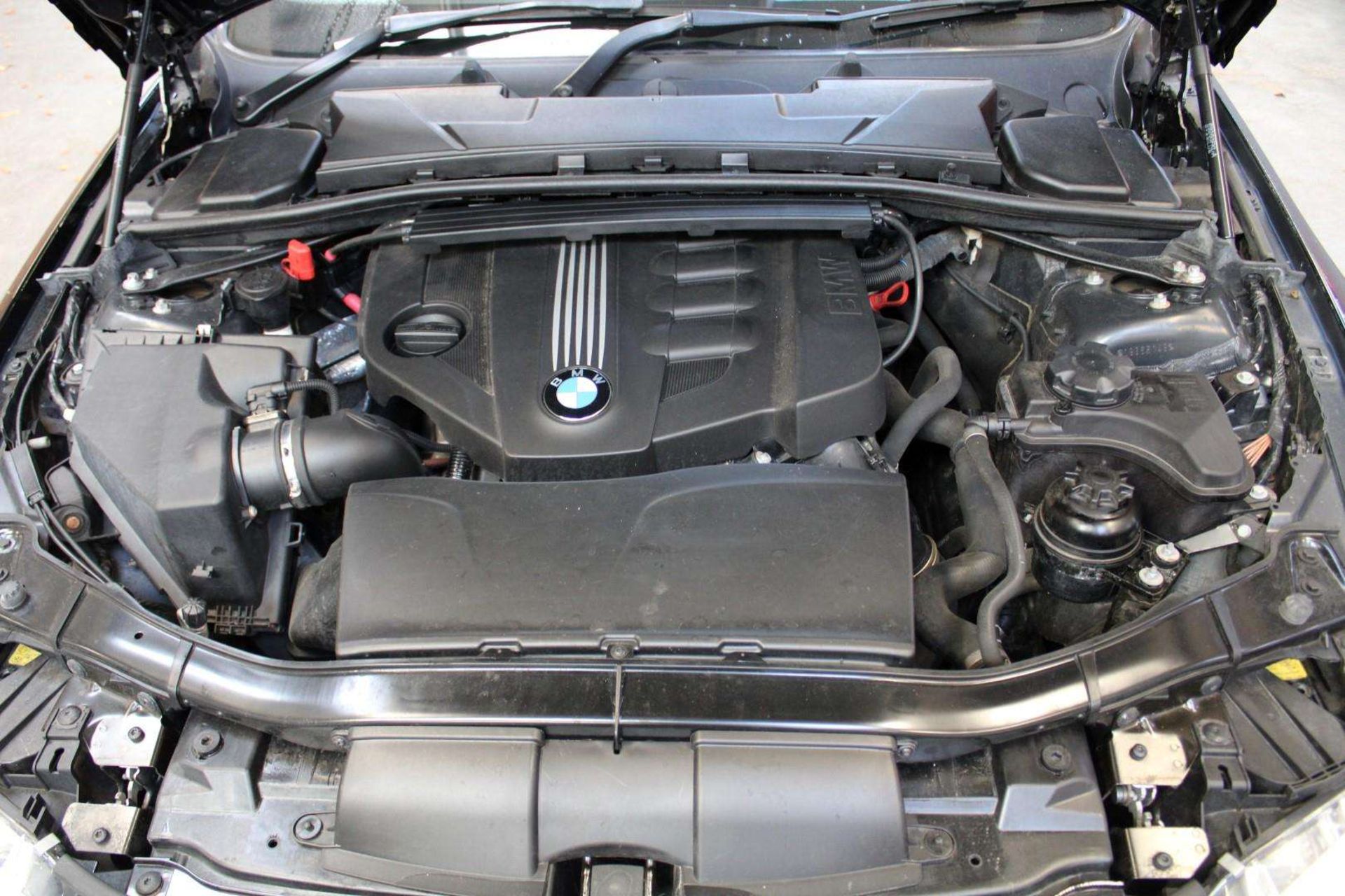 2012 BMW 320D M SPORT 181 - Image 24 of 30