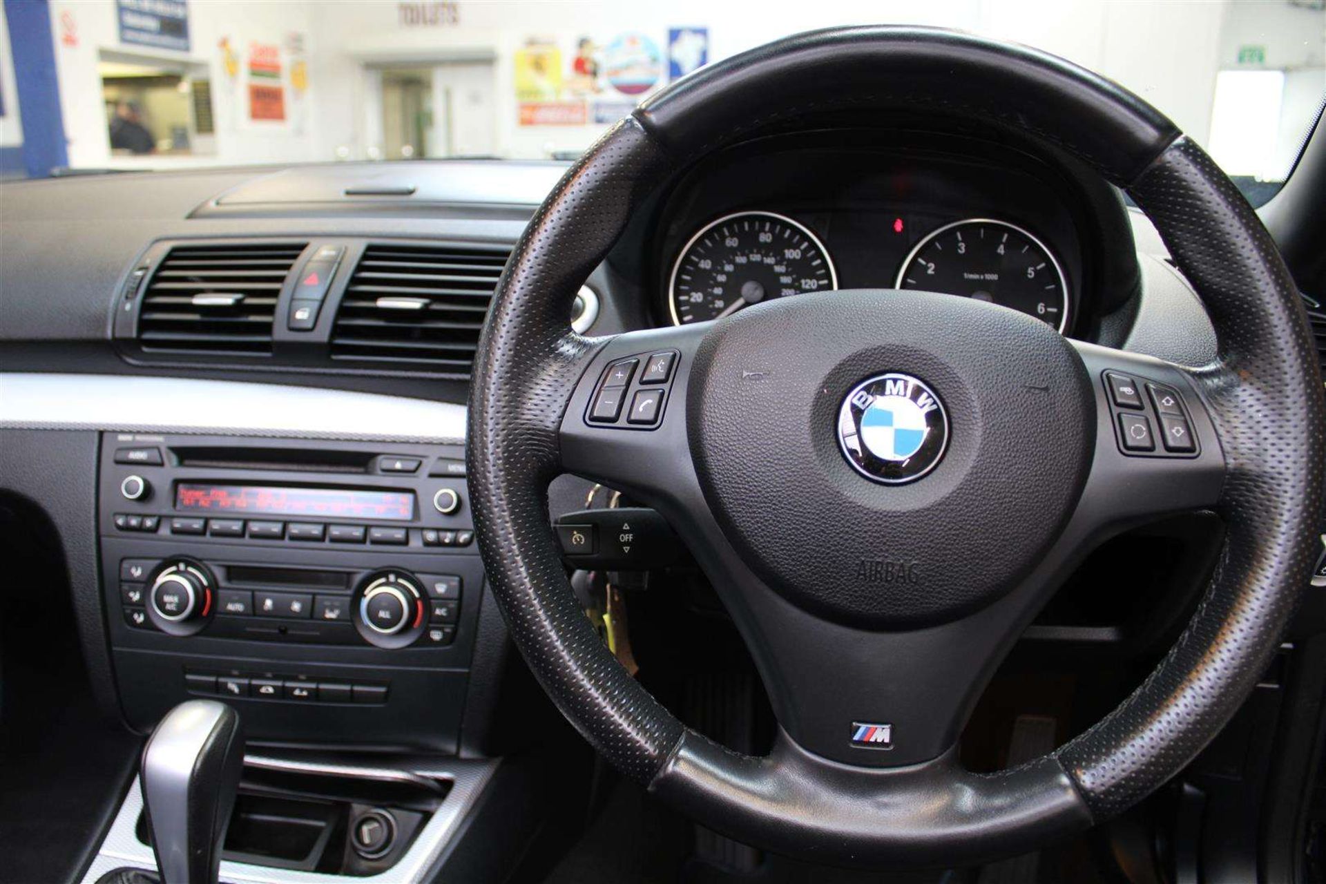 2013 BMW 118I SPORT PLUS EDITION A - Image 25 of 30