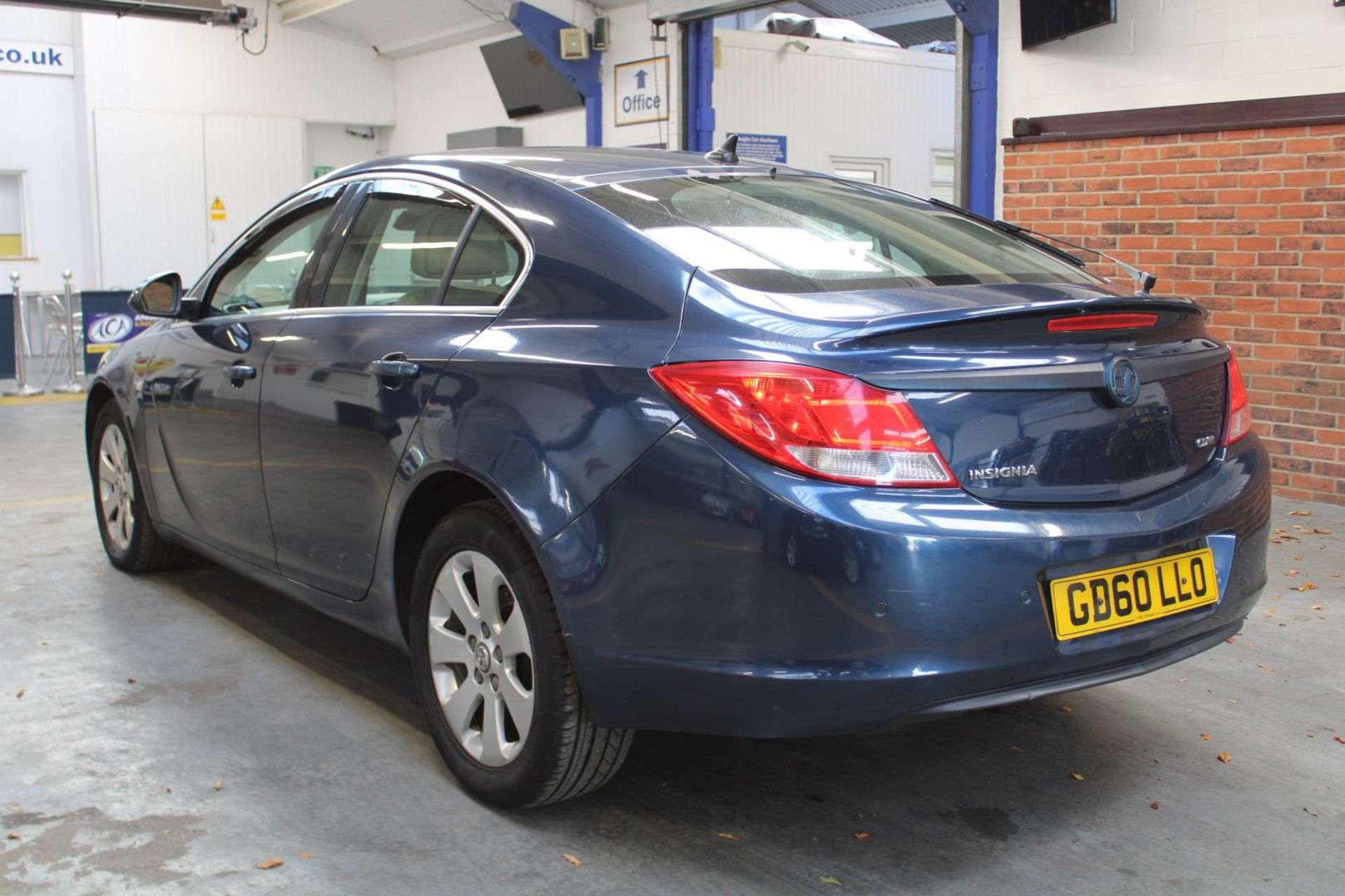 2010 VAUXHALL INSIGNIA SE 128 CDTI - Image 3 of 28