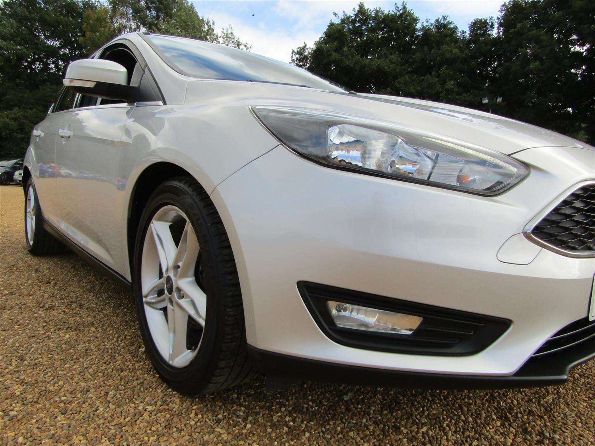 2015 FORD FOCUS ZETEC TDCI - Image 13 of 28