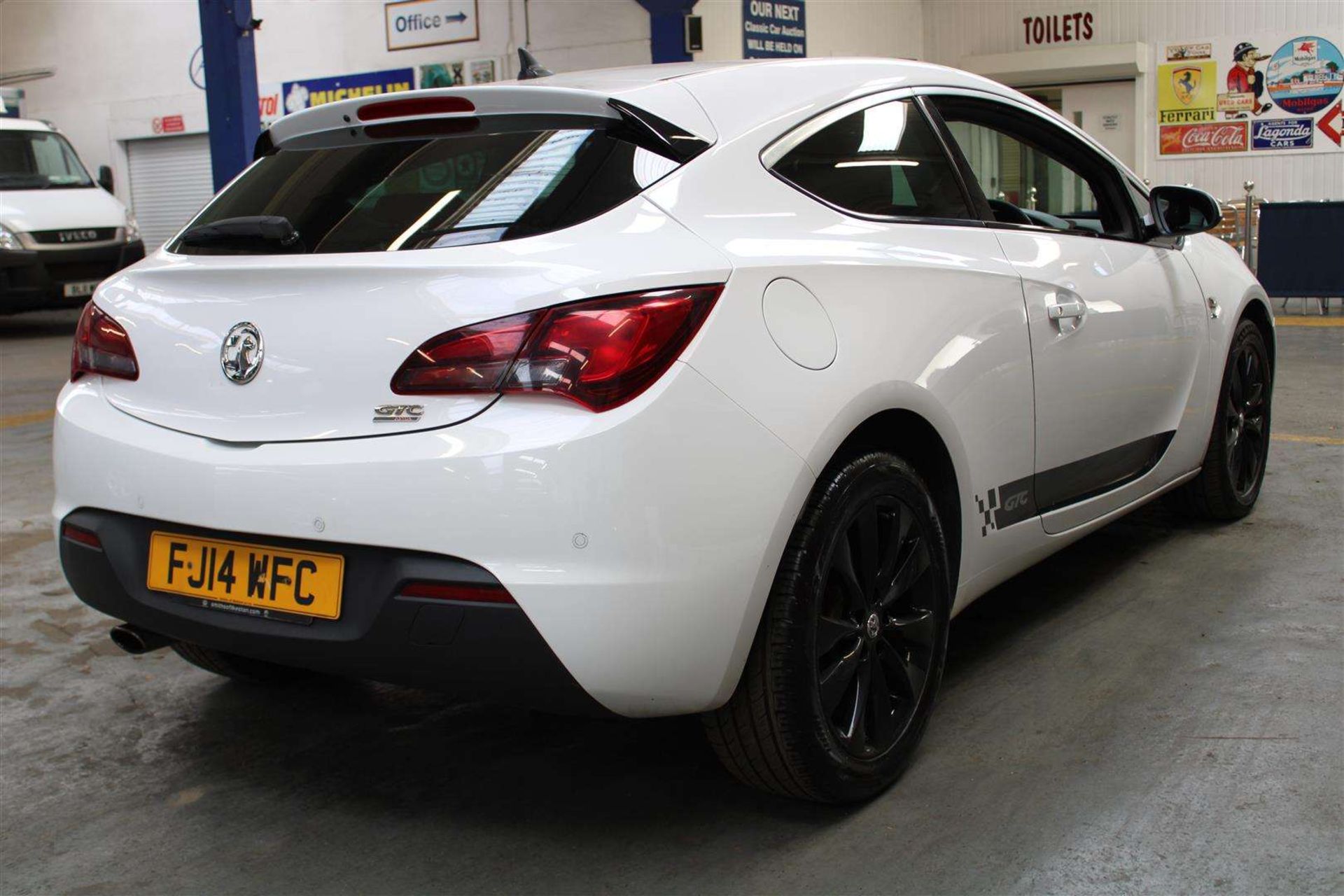 2014 VAUX ASTRA GTC SRI CDTI S/S - Image 14 of 27