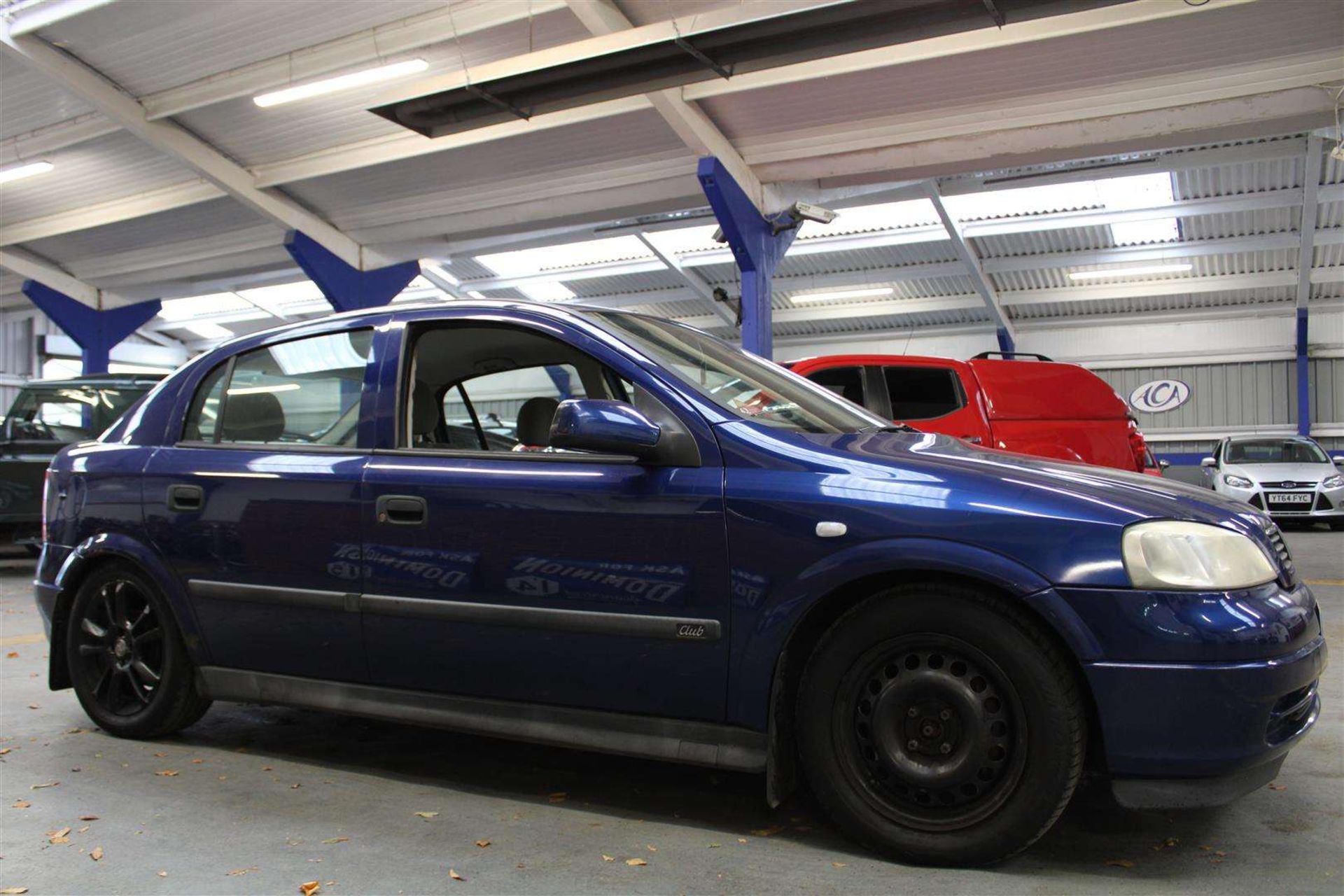 2003 VAUXHALL ASTRA CLUB 8V - Image 11 of 30