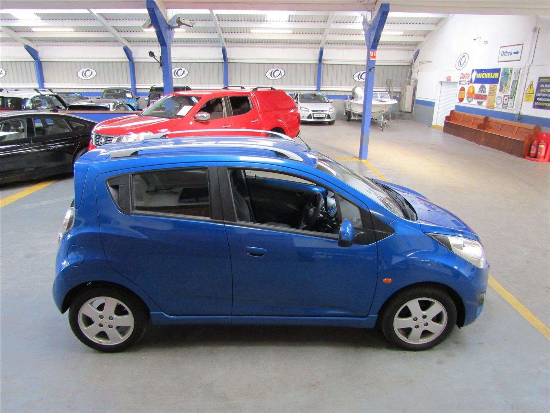 2011 CHEVROLET SPARK LT - Image 18 of 19