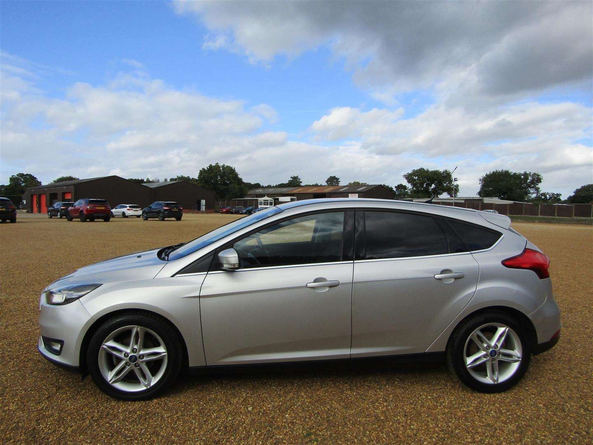 2015 FORD FOCUS ZETEC TDCI - Image 2 of 28