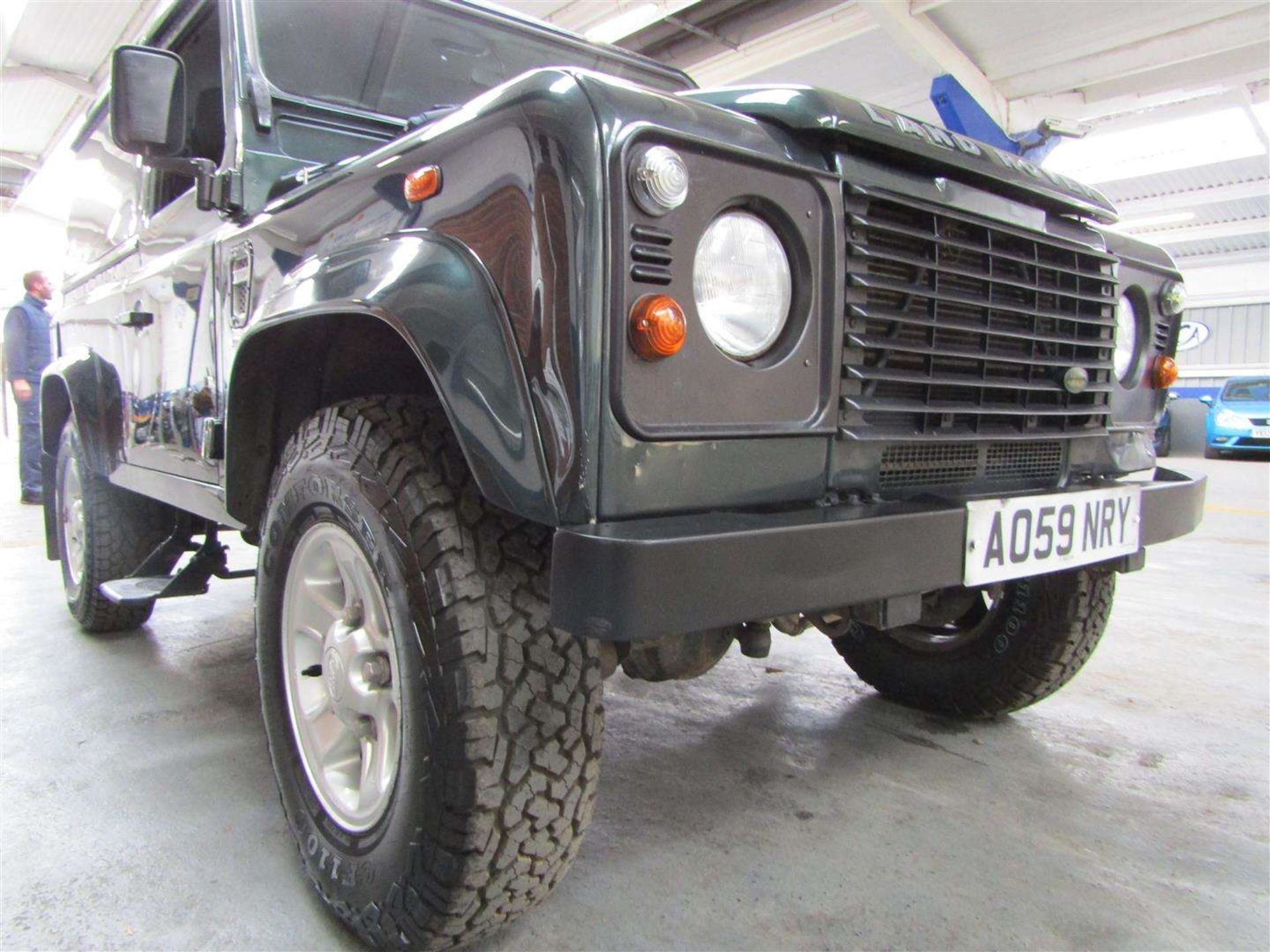 2009 L/ROVER DEFENDER 90 COUNTY HT - Image 8 of 24