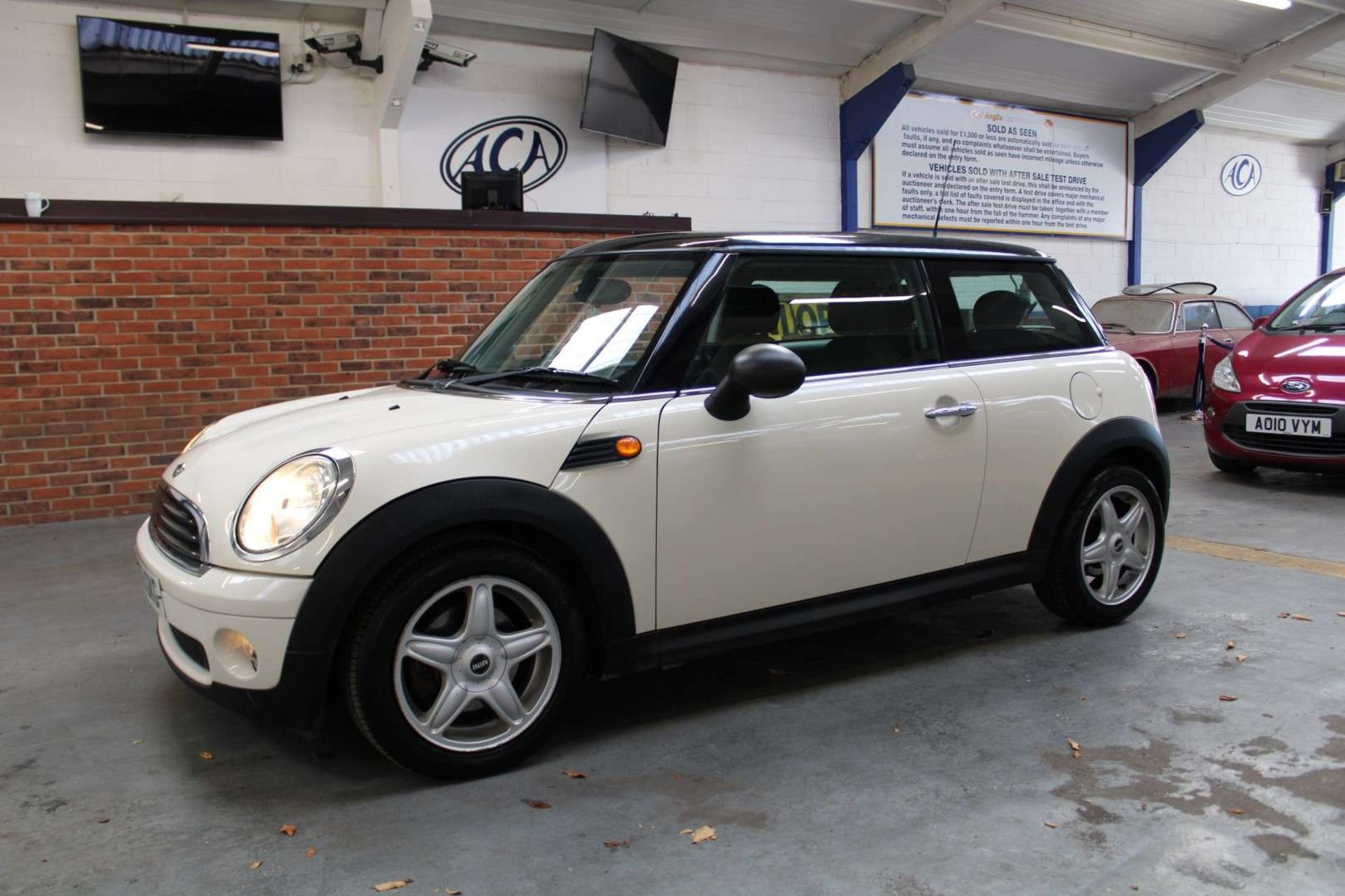 2009 MINI FIRST