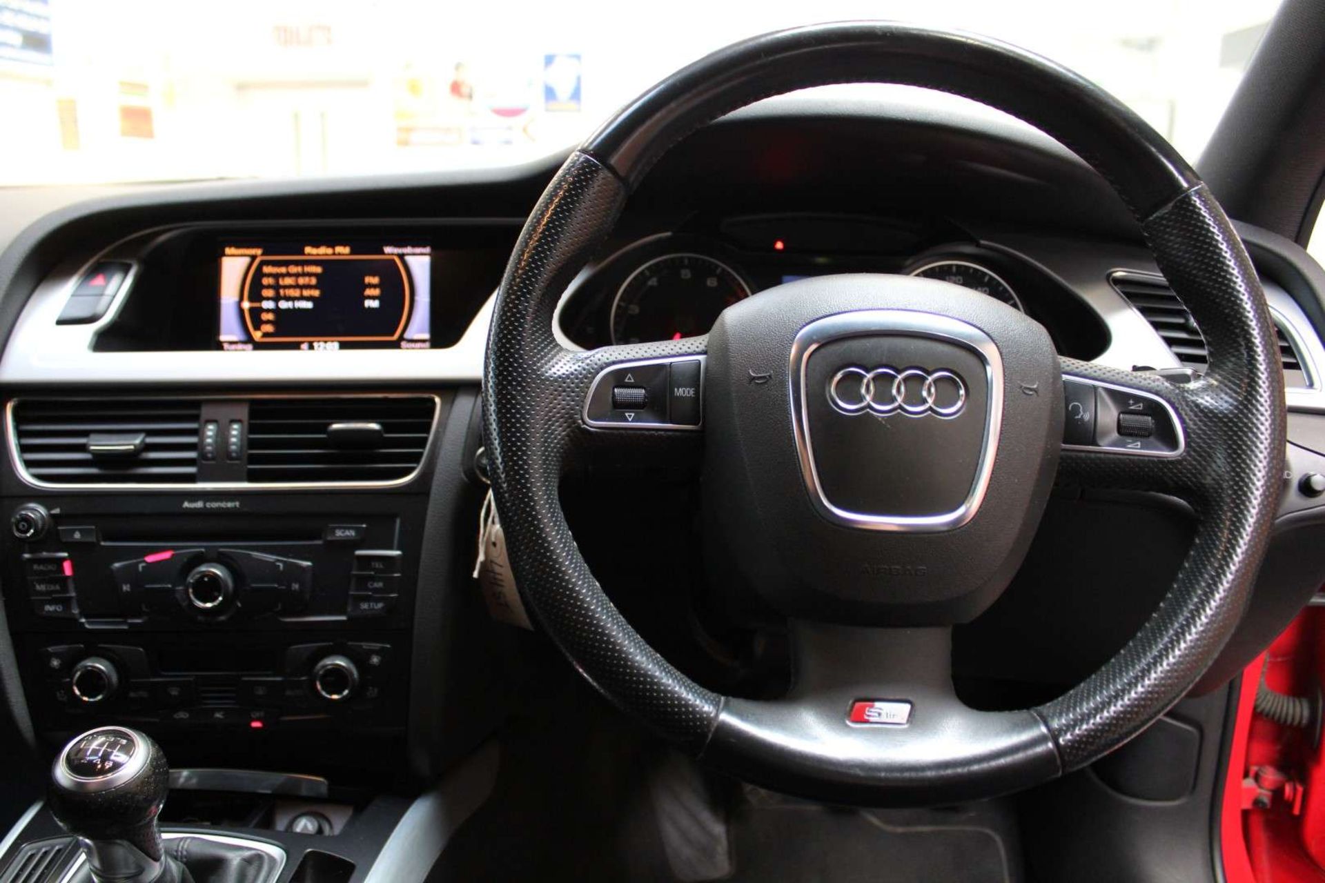 2009 AUDI A4 S LINE QUATTRO 211 TFSI - Image 19 of 27