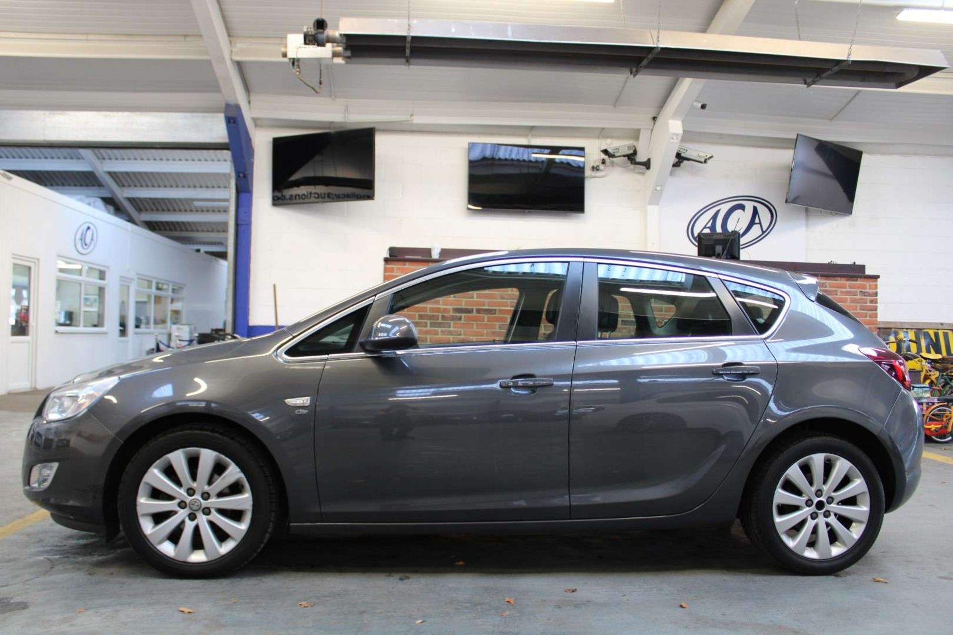 2011 VAUXHALL ASTRA ELITE AUTO - Image 2 of 28