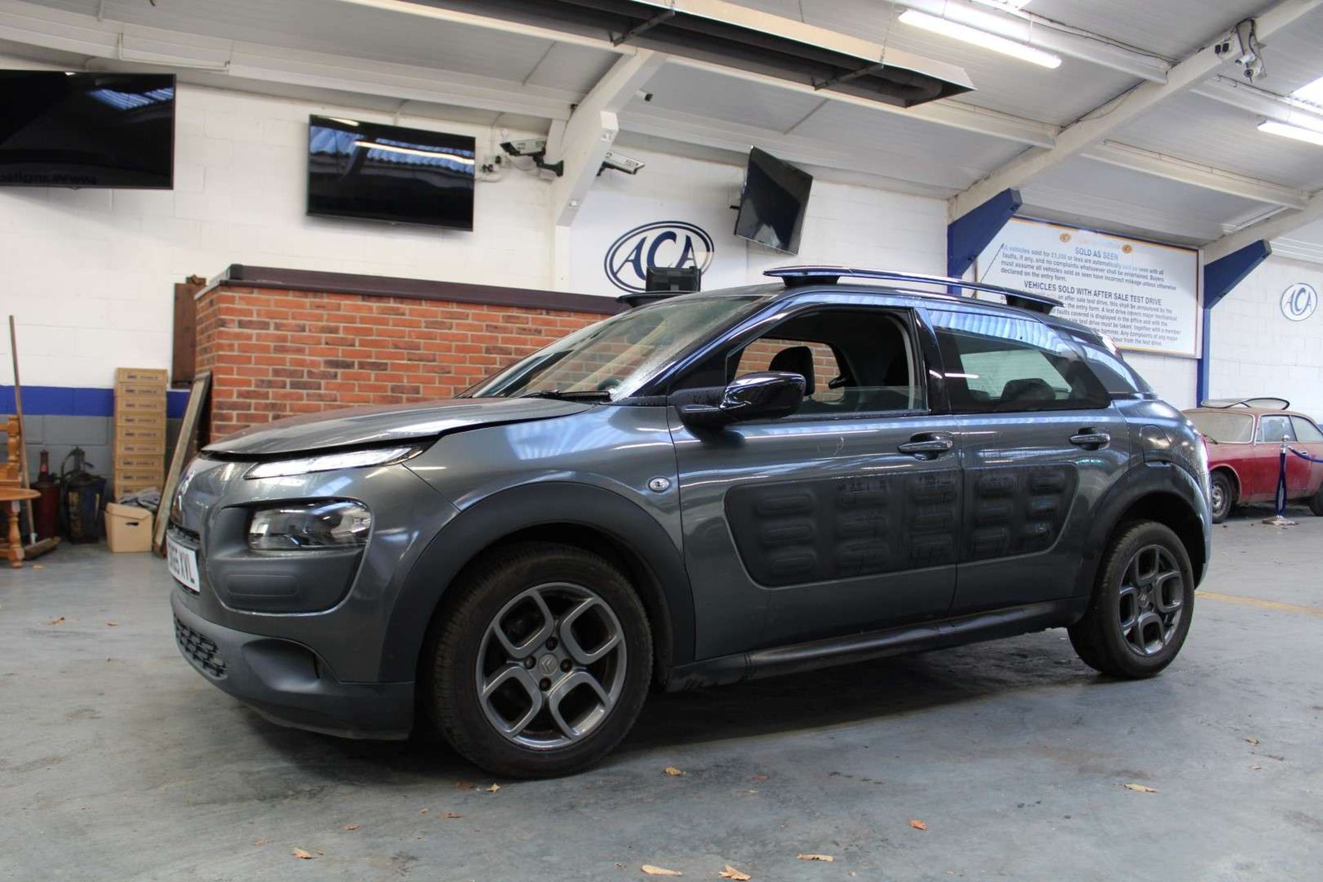 2015 CITROEN C4 CACTUS FEEL BLUEHDI