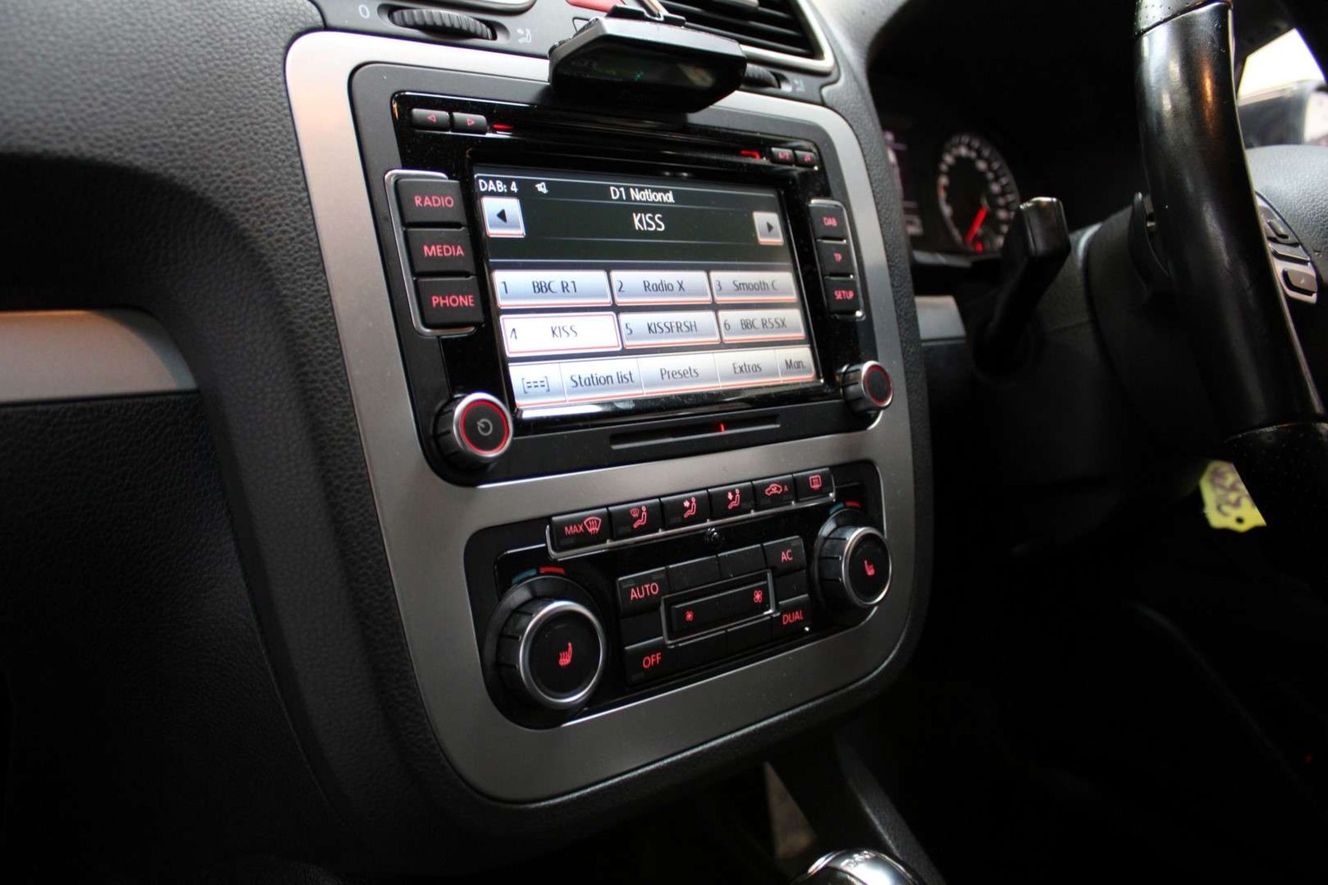 2010 VW SCIROCCO GT S-A - Image 17 of 23