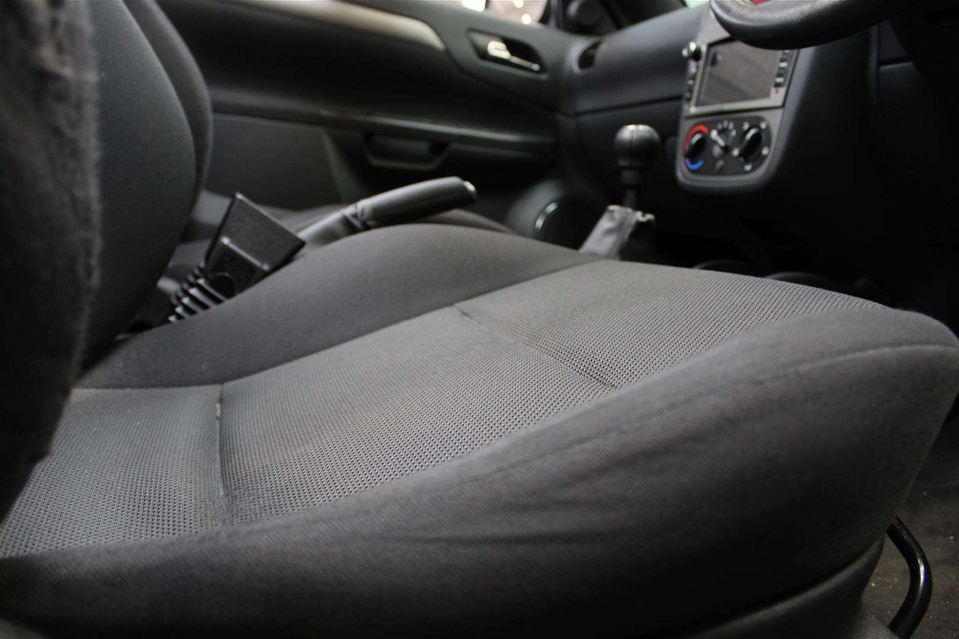 2007 VAUXHALL TIGRA TWINPORT - Image 11 of 29