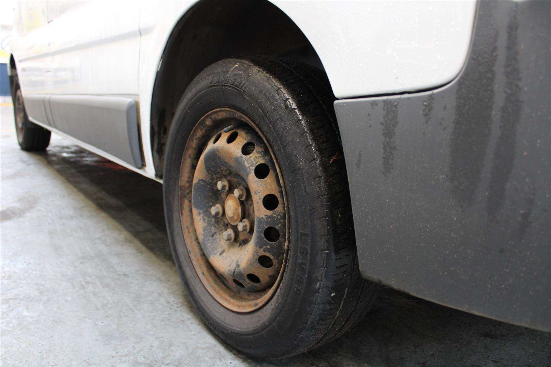 2012 RENAULT TRAFIC SL27 DCI - Image 5 of 30