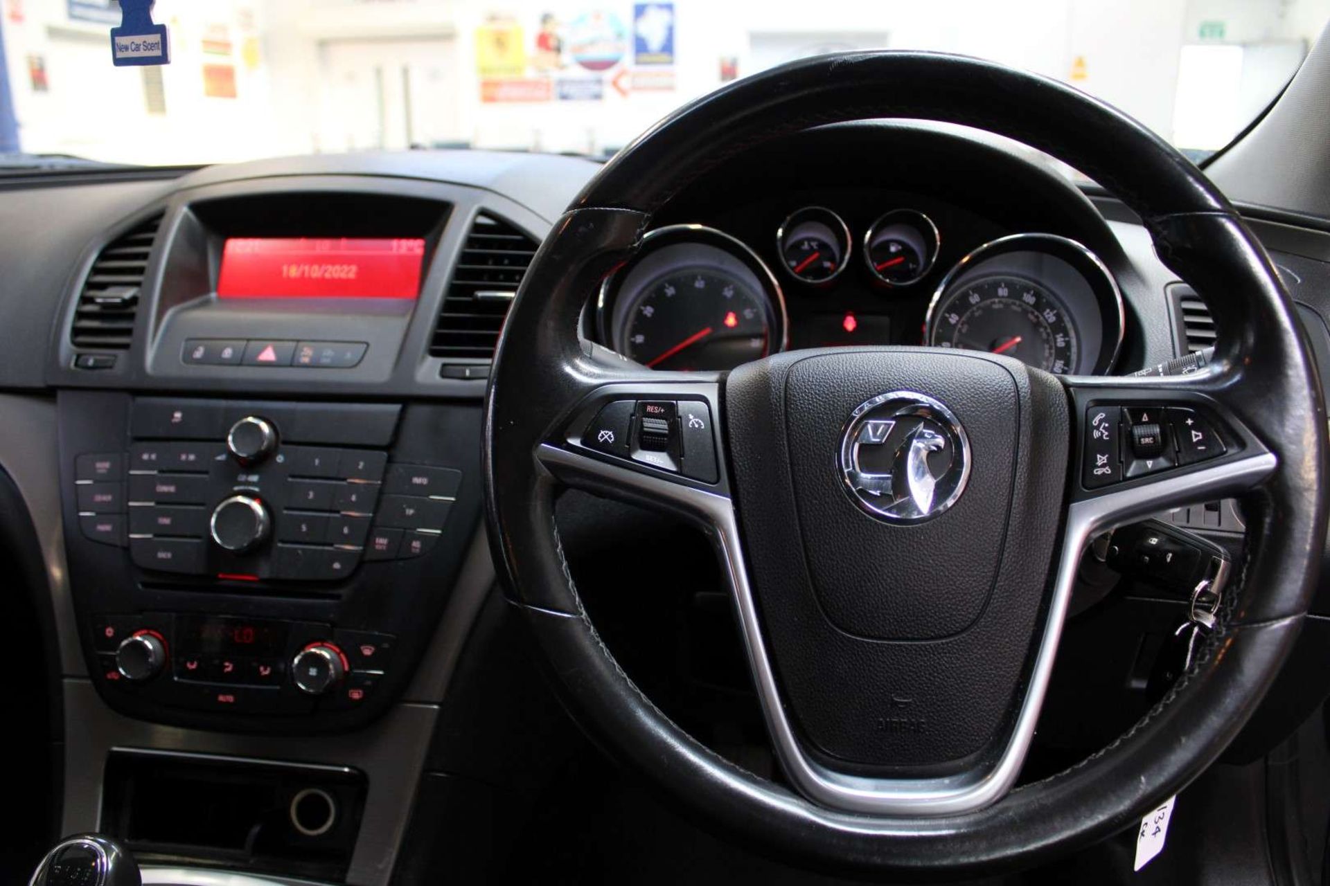 2010 VAUXHALL INSIGNIA EXCLUSIV - Image 11 of 24