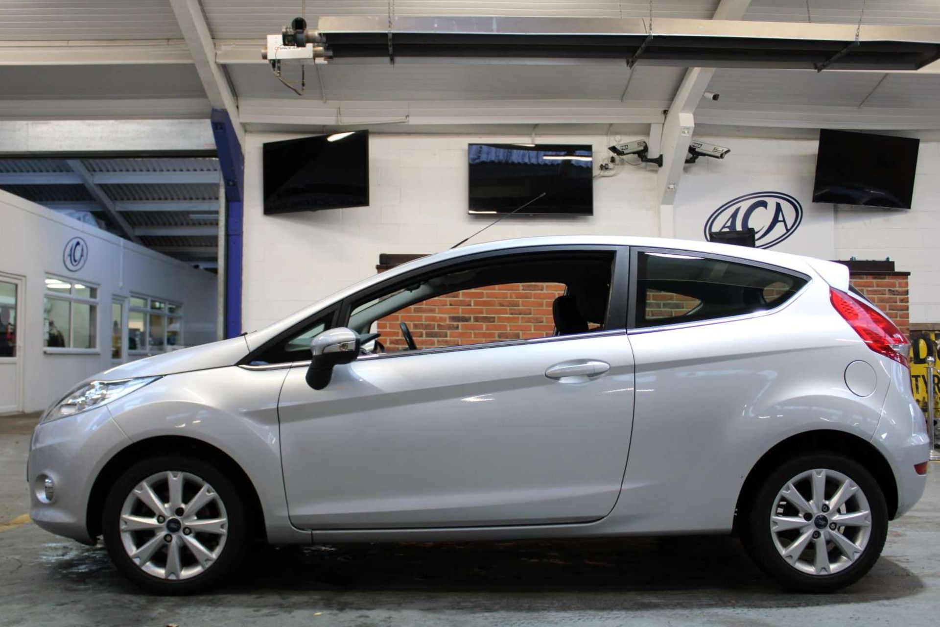 2008 FORD FIESTA ZETEC 82 - Image 10 of 25