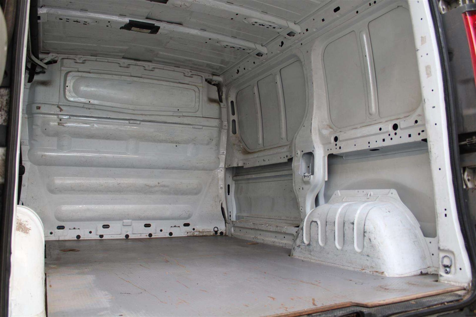 2012 RENAULT TRAFIC SL27 DCI - Image 12 of 30