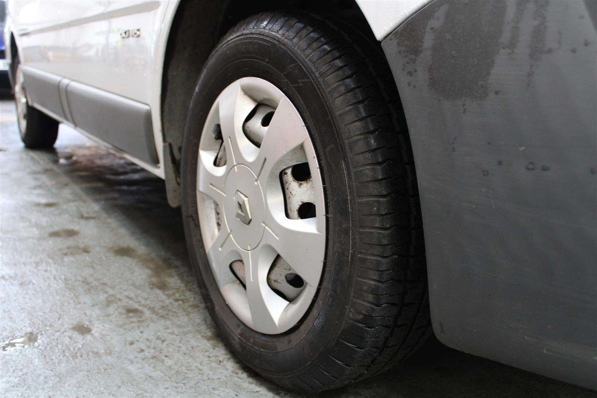 2012 RENAULT TRAFIC SL27 DCI - Image 19 of 30