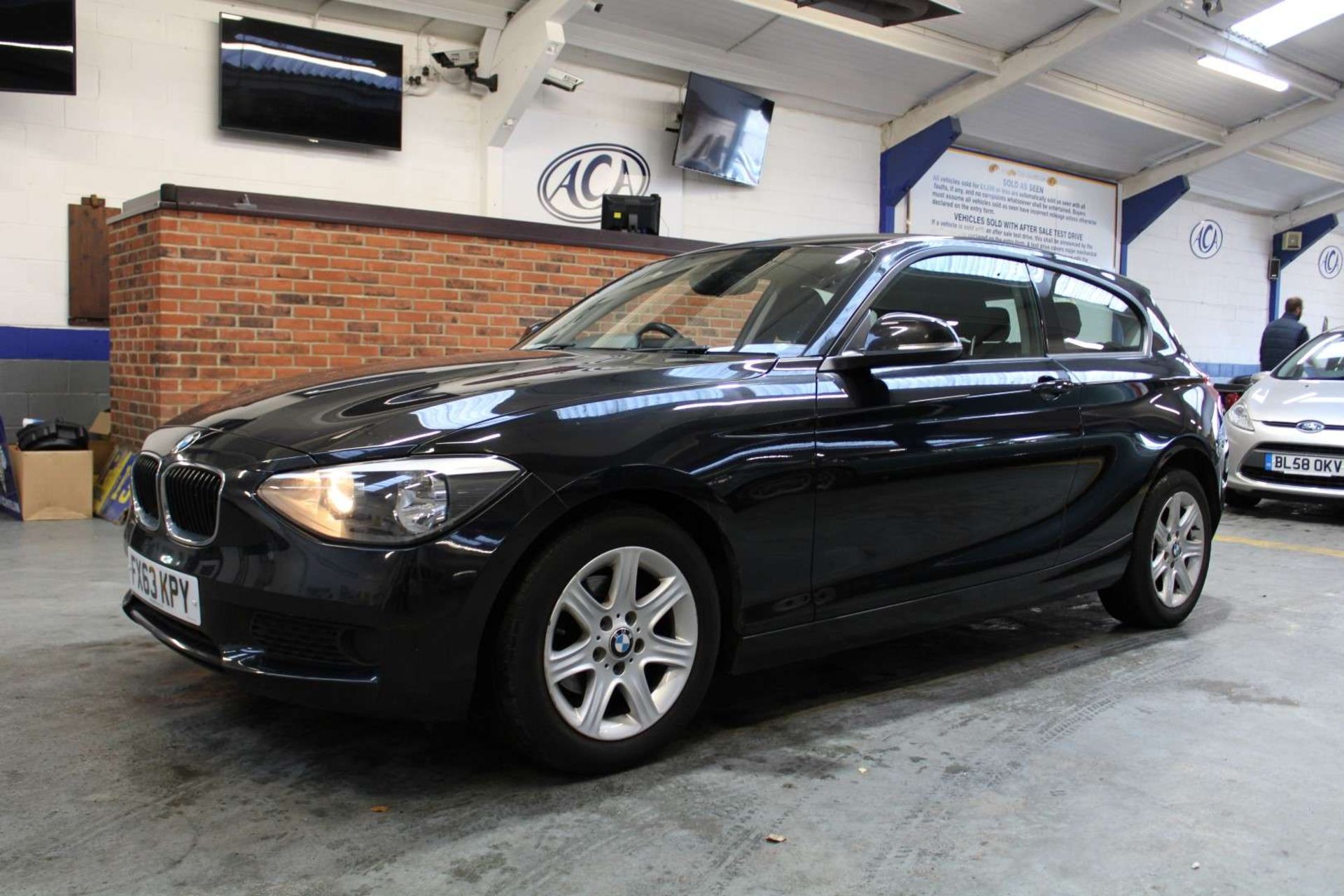 2013 BMW 114I ES