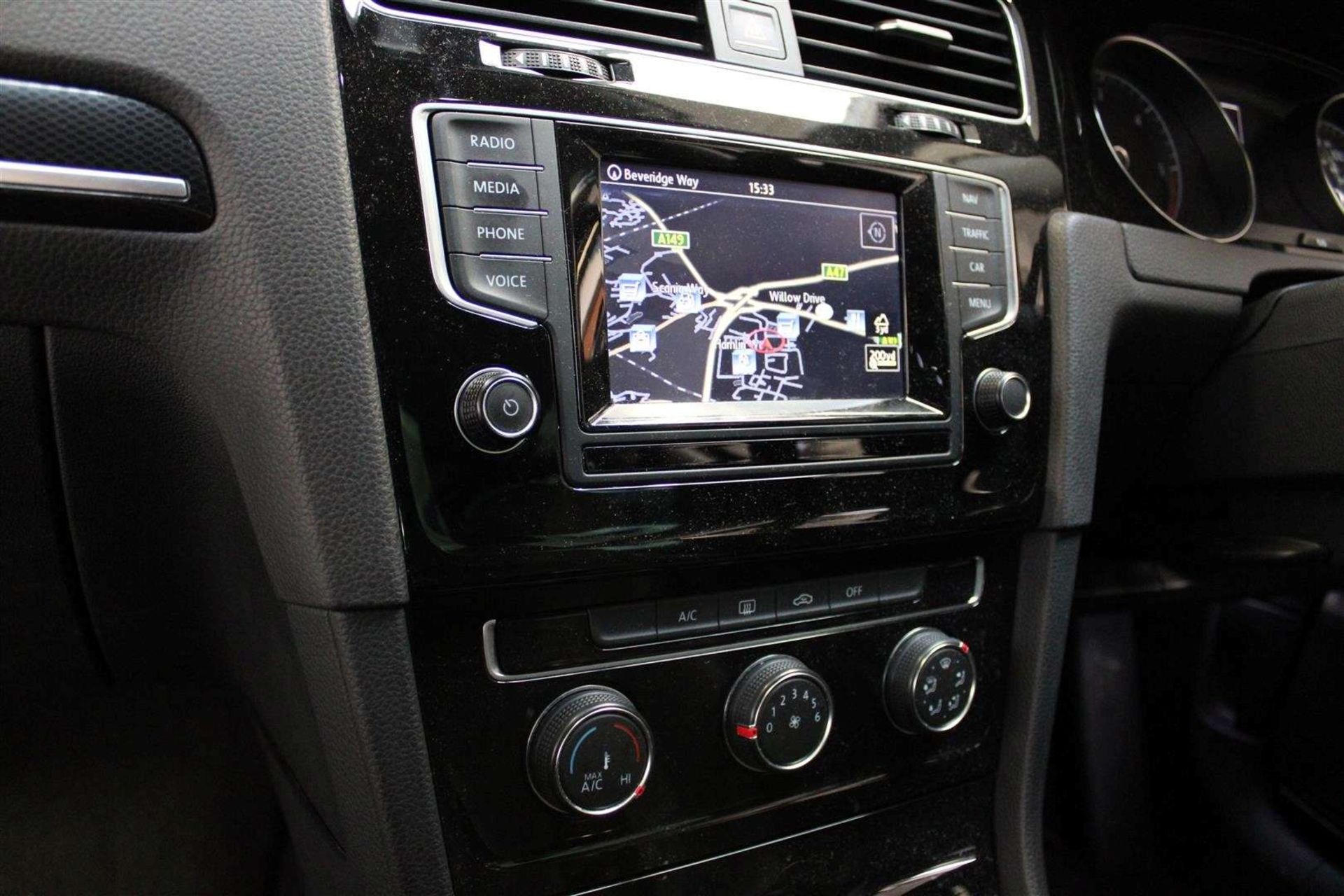 2015 VW GOLF GT BLUEMOTION TECH T - Image 10 of 27