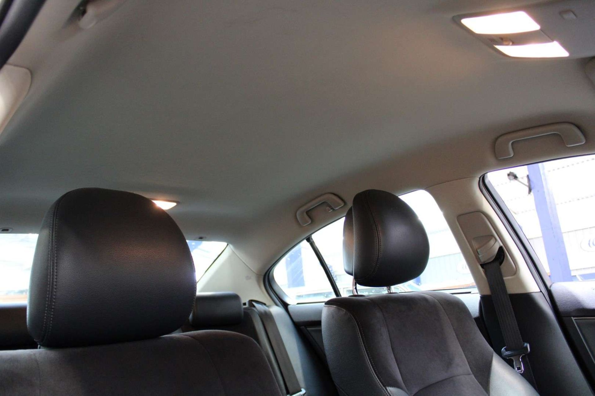 2012 TOYOTA AVENSIS T4 D-4D - Image 17 of 29