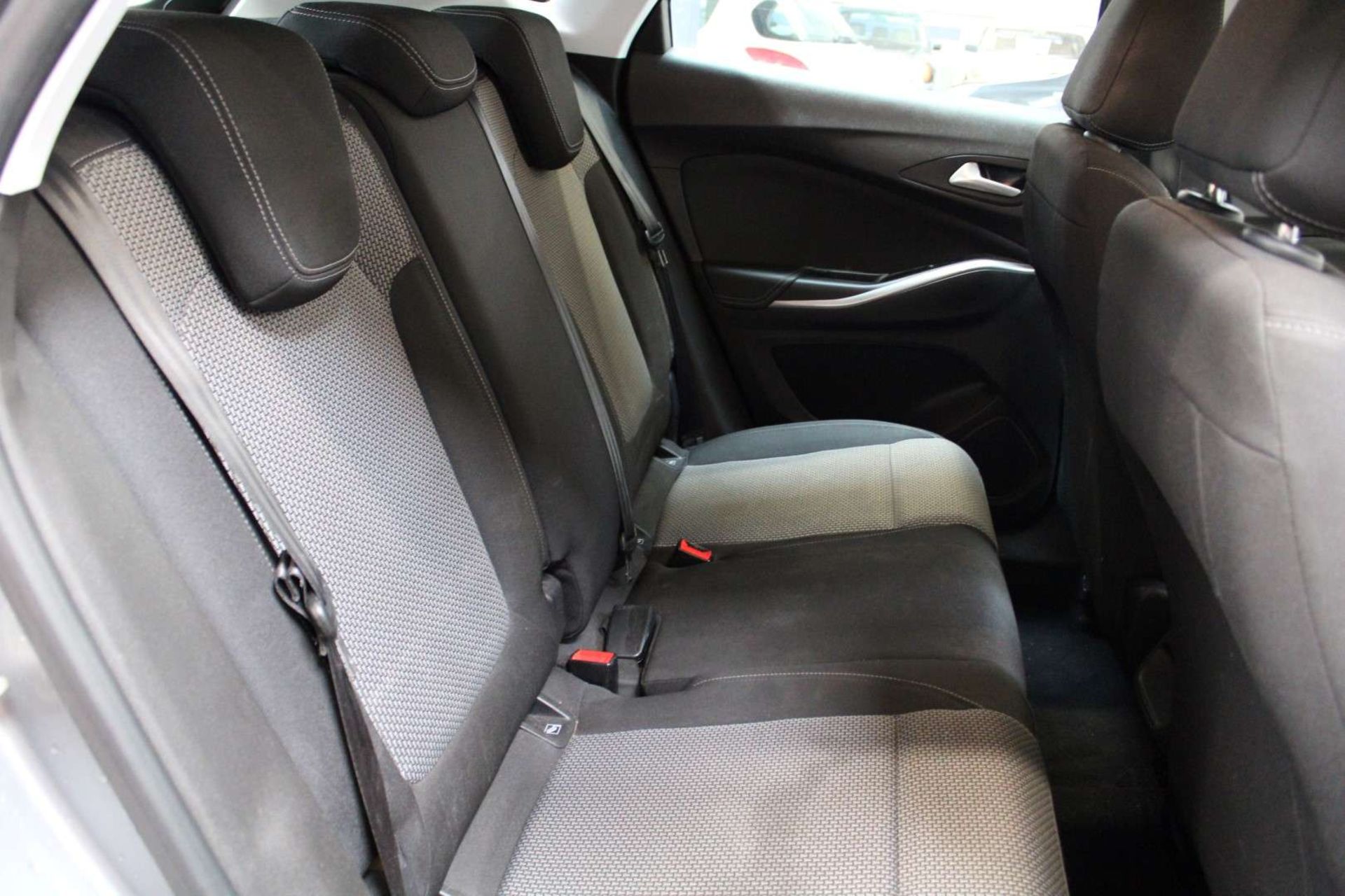 2018 VAUXHALL GRANDLAND X SE T/D&nbsp; - Image 19 of 25