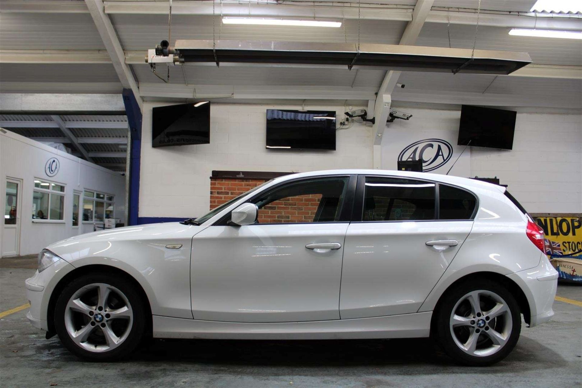 2011 BMW 118D SPORT - Image 2 of 24