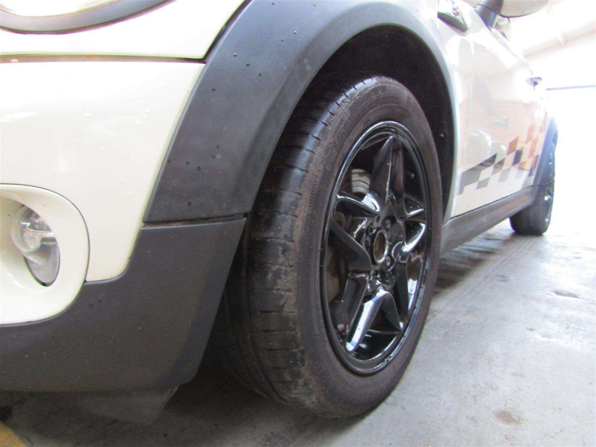 2010 MINI COOPER S - Image 15 of 22