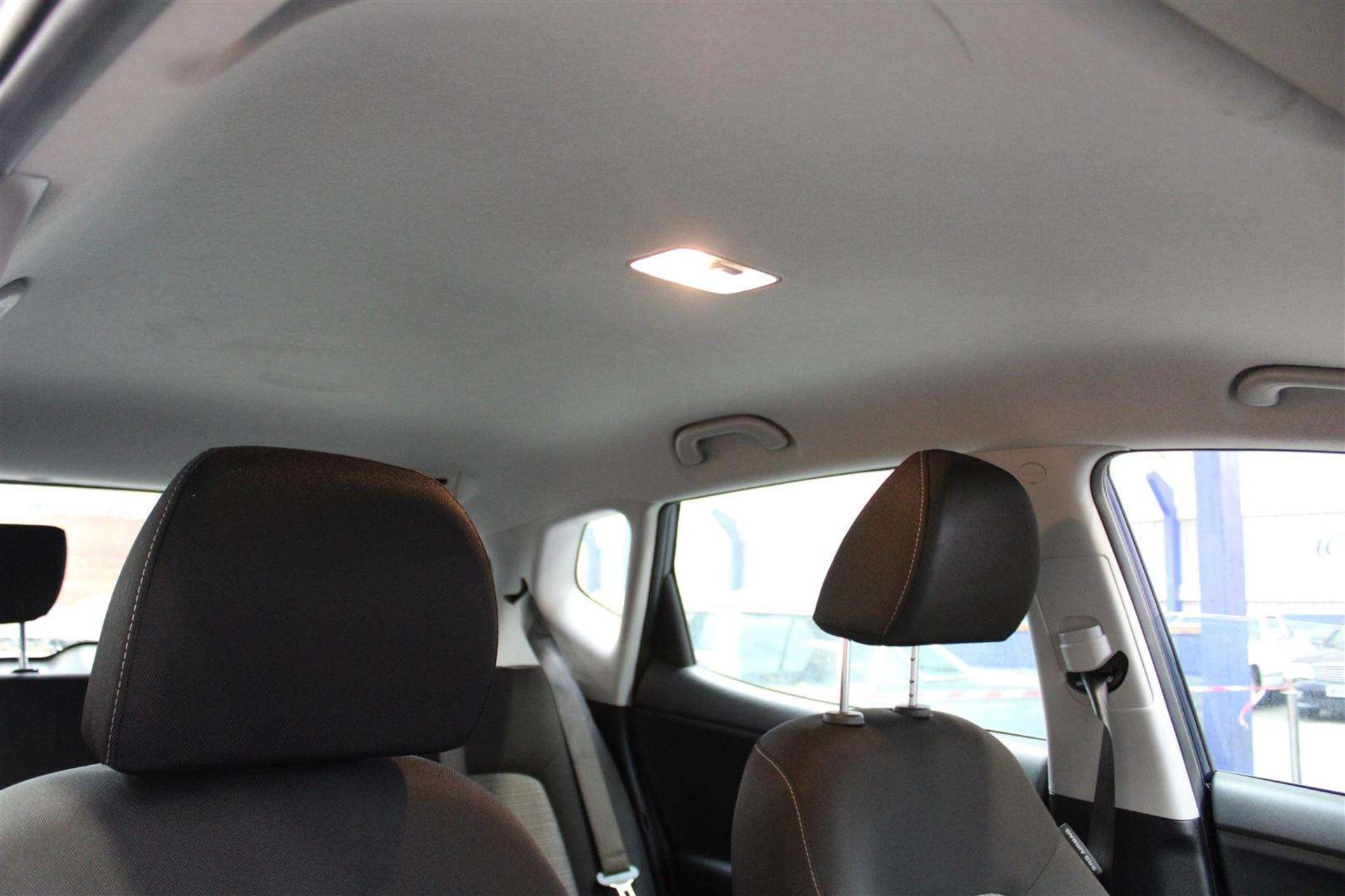 2011 KIA VENGA 2 ECODYNAMICS CRDI - Image 23 of 25