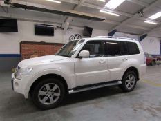 2010 MITSUBISHI SHOGUN EQUIPPE DI-D