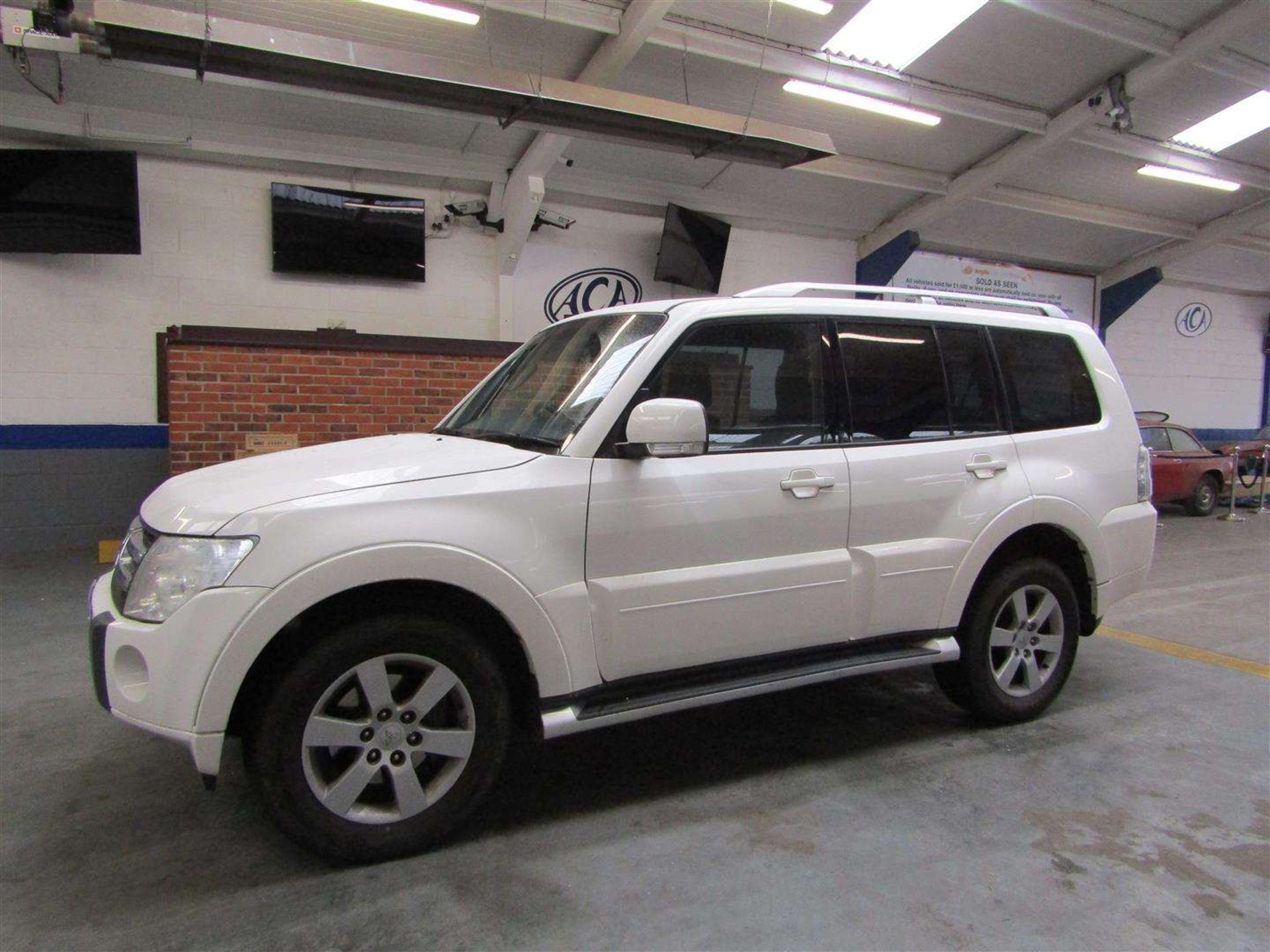 2010 MITSUBISHI SHOGUN EQUIPPE DI-D