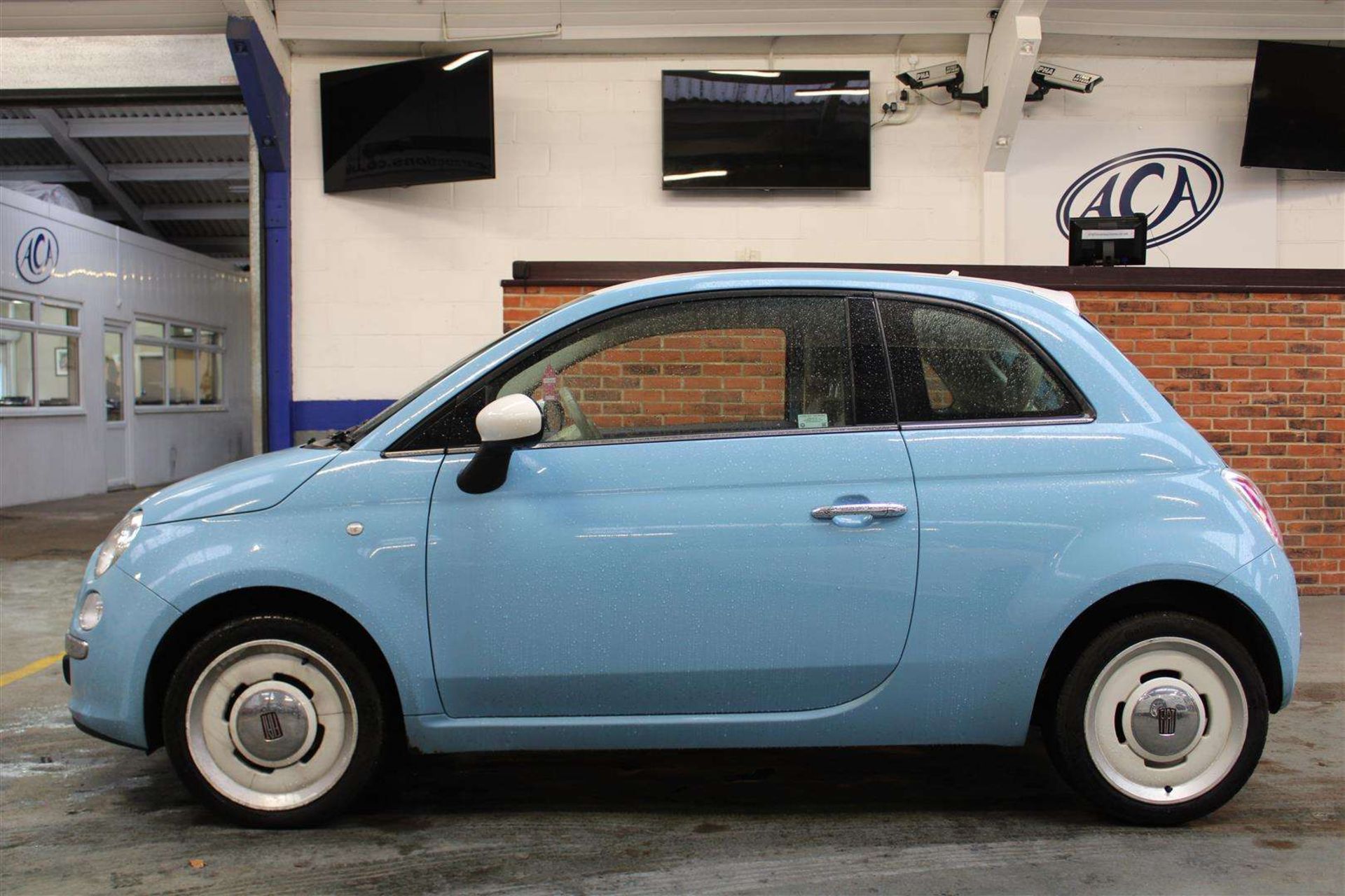 2015 FIAT 500 VINTAGE 57 - Image 2 of 24