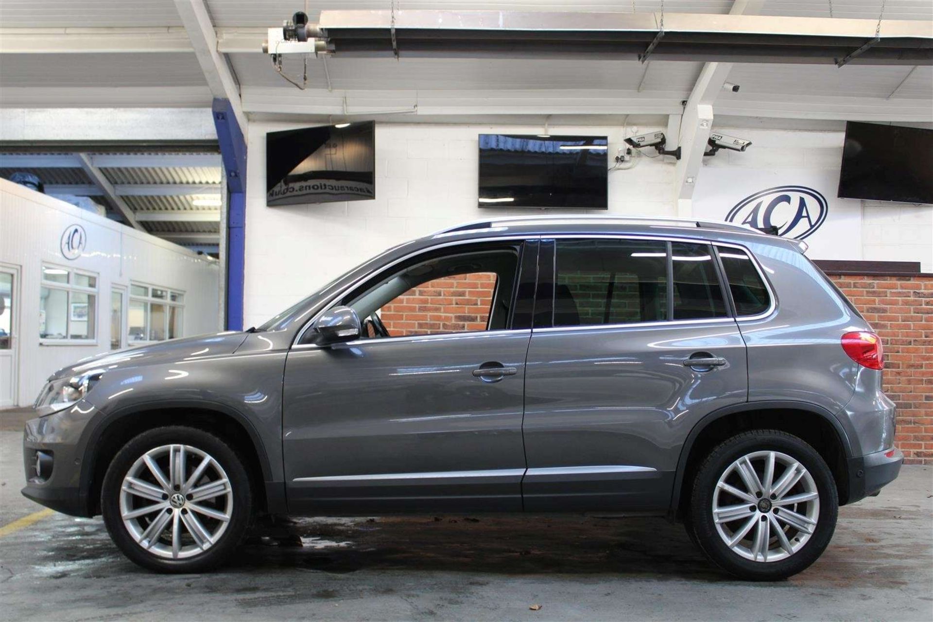 2015 VW TIGUAN MATCH EDITION TDI - Image 2 of 26