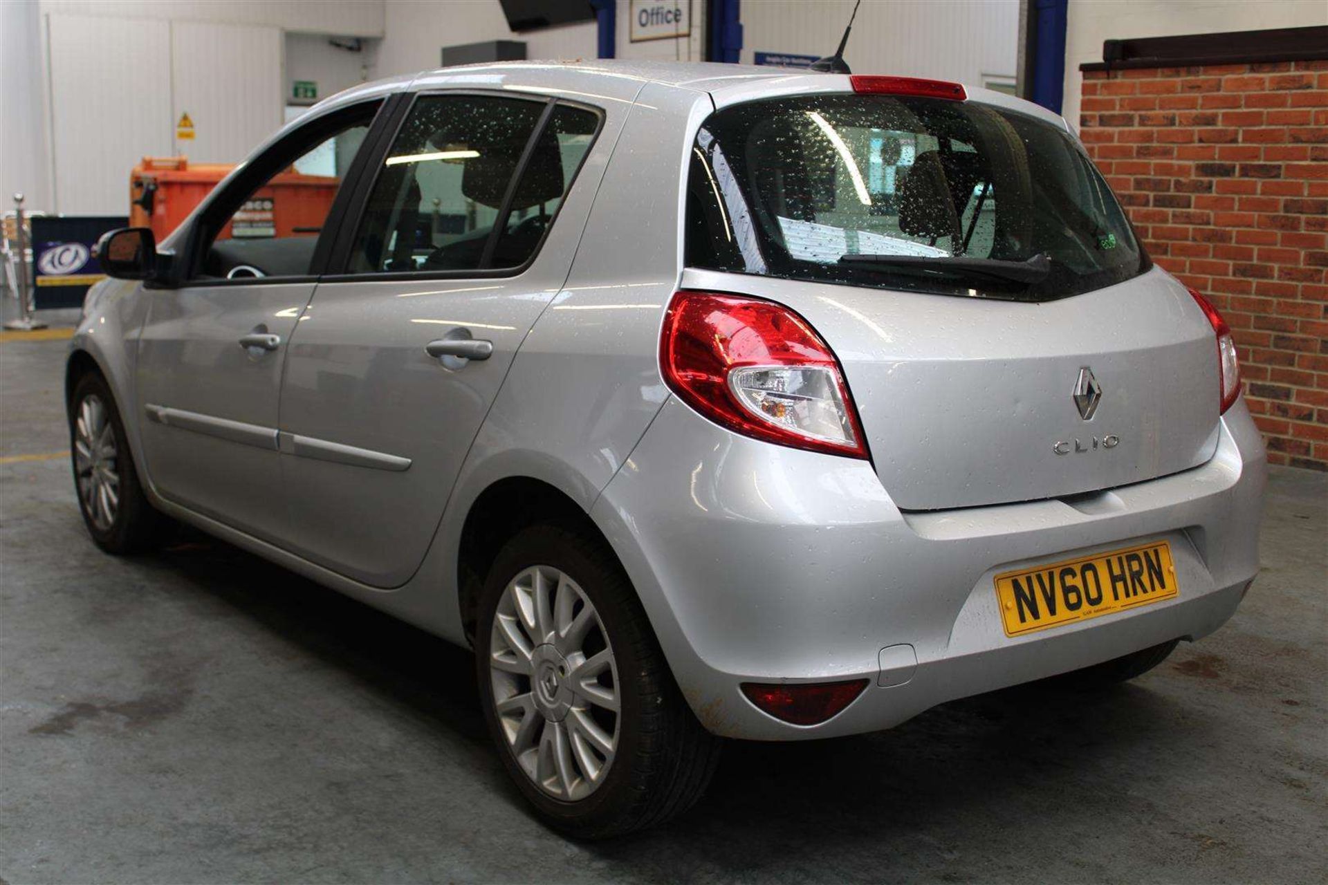 2010 RENAULT CLIO DYNAMIQUE T/T TCE - Image 5 of 27