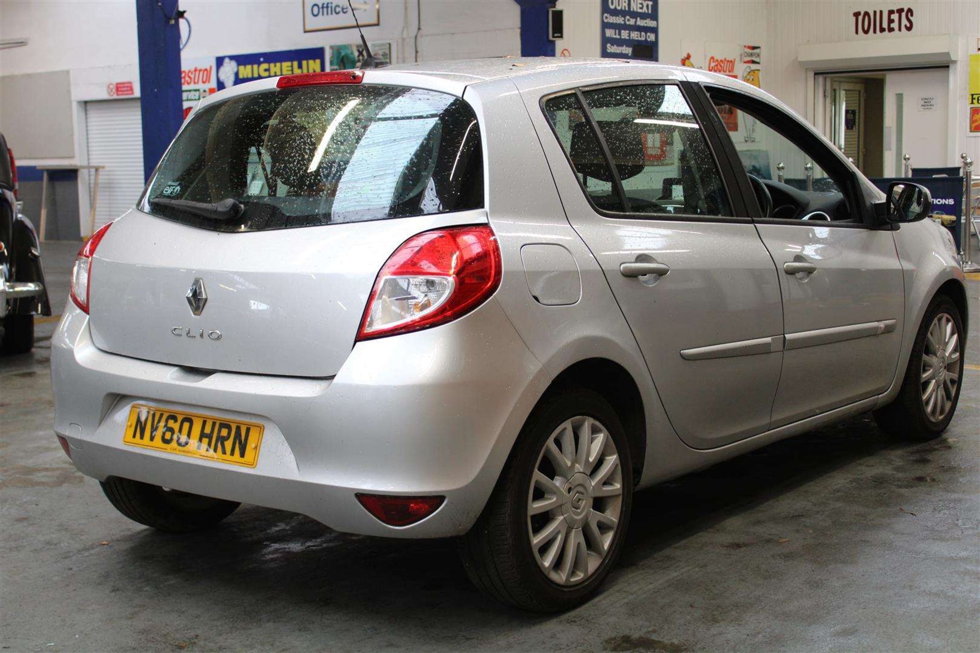 2010 RENAULT CLIO DYNAMIQUE T/T TCE - Image 21 of 27