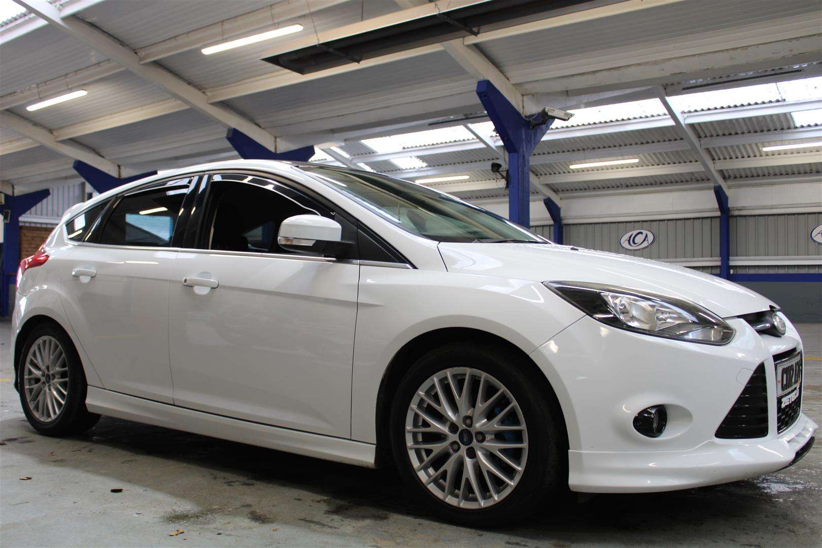 2012 FORD FOCUS ZETEC S TURBO - Image 10 of 24