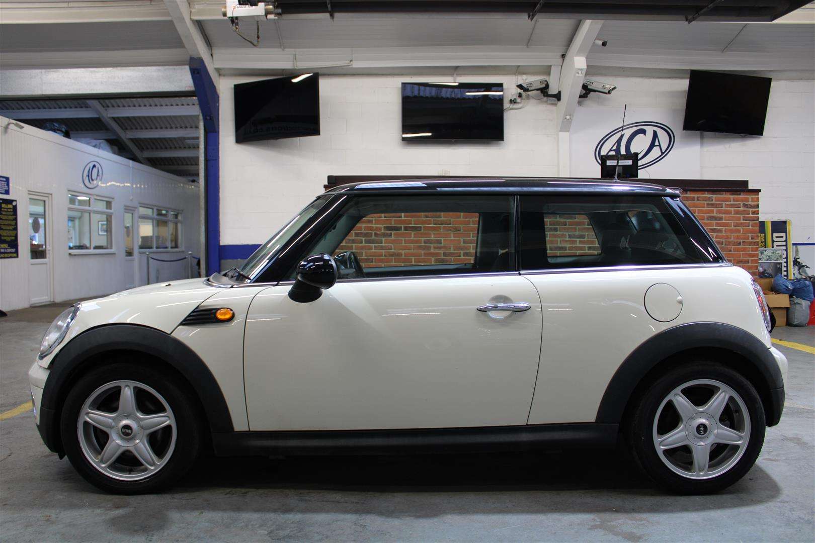 2007 MINI COOPER - Image 3 of 25