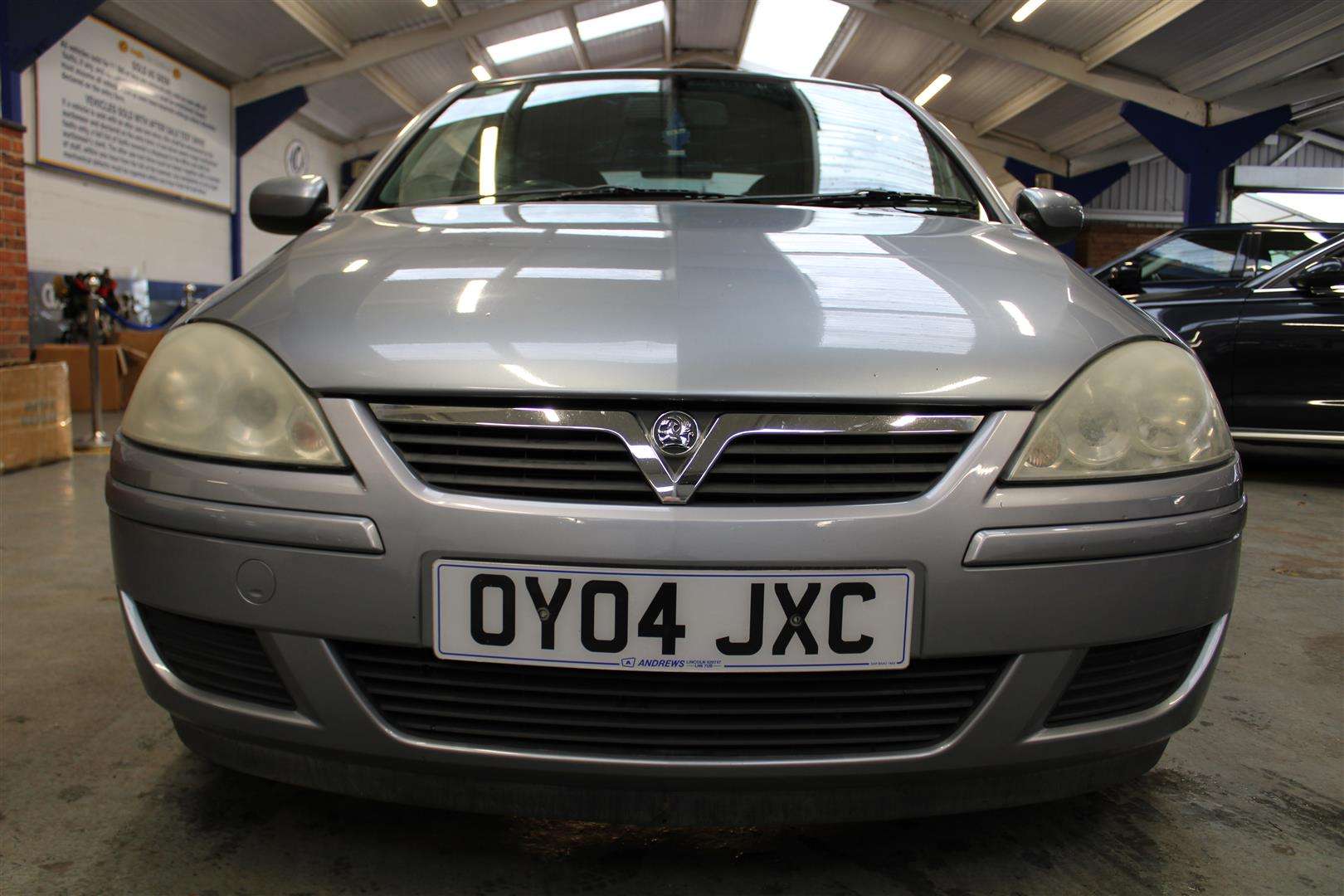 2004 VAUXHALL CORSA DESIGN 16V - Image 30 of 30