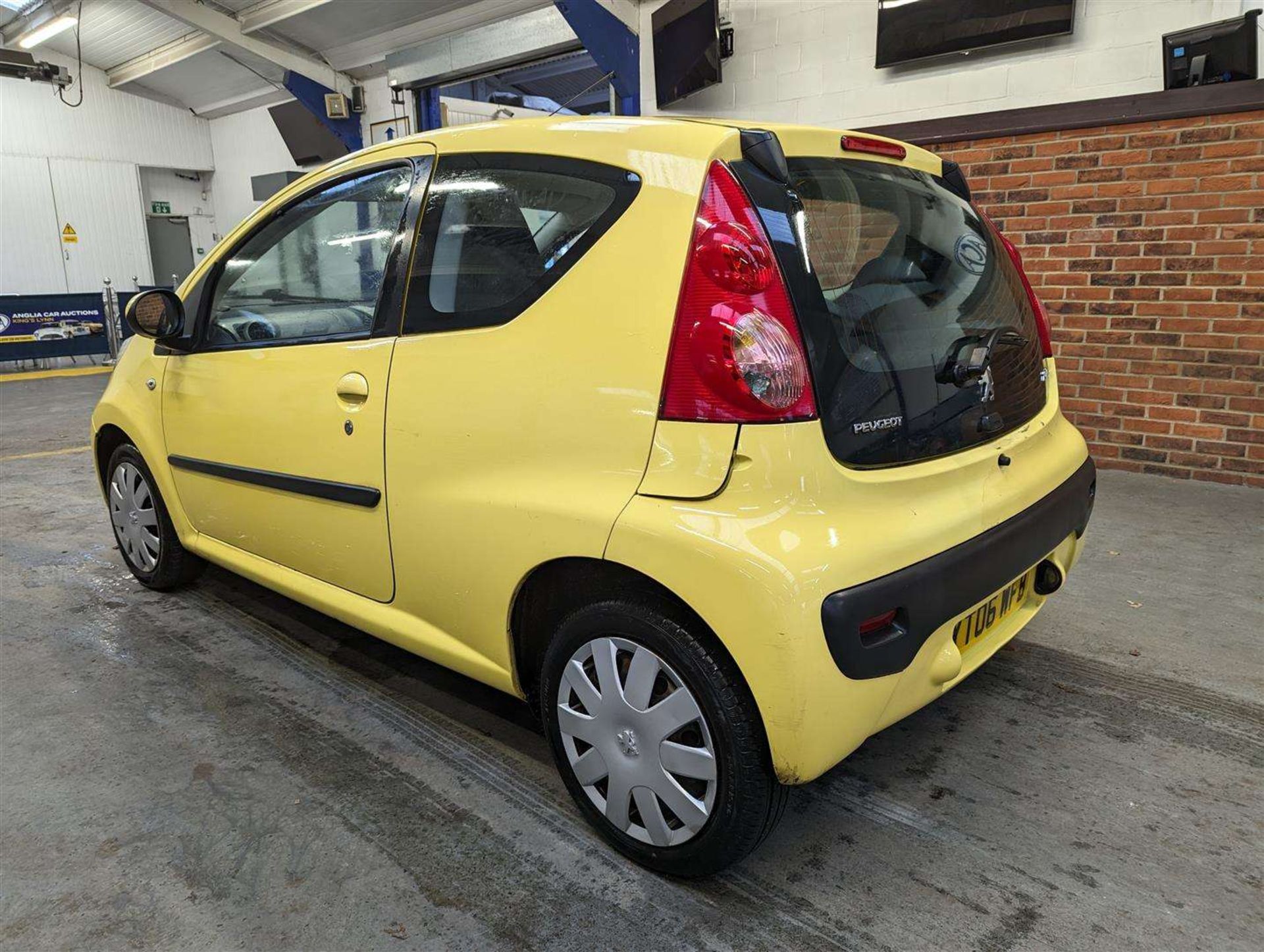 2006 PEUGEOT 107 URBAN - Image 3 of 28