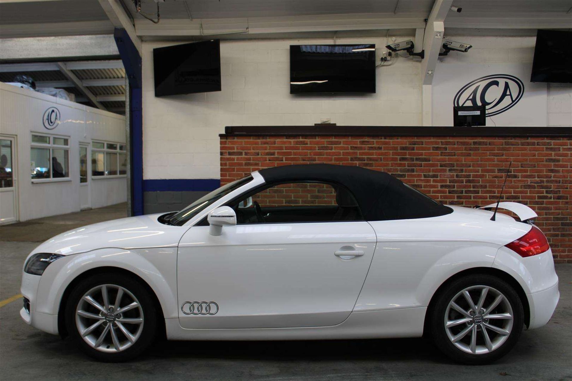 2011 AUDI TT SPORT TFSI - Image 2 of 30