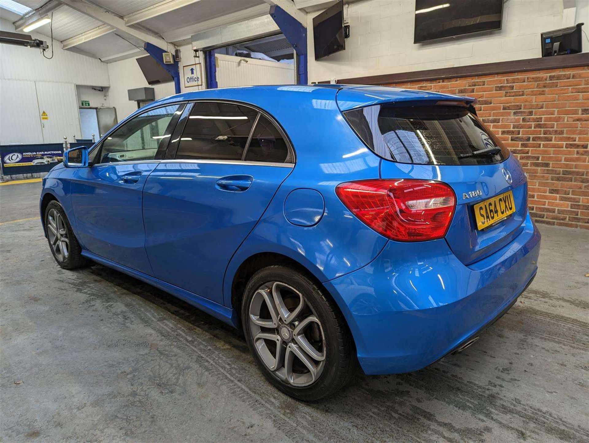 2014 MERCEDES-BENZ A180 BLUEEFFICIENCY SPORT - Image 3 of 27