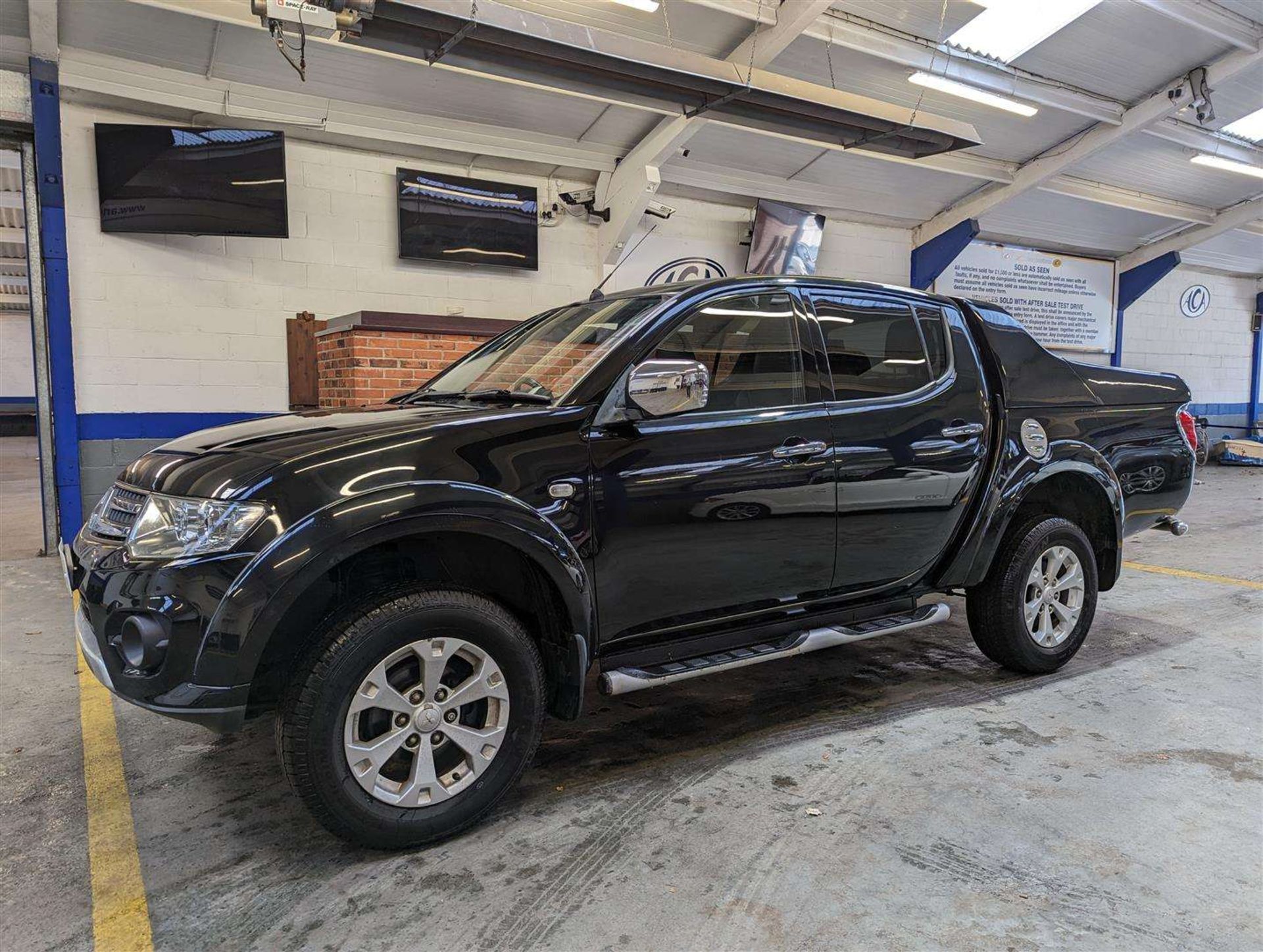 2014 MITSUBISHI L200 BARBARIAN LB DCB DI-D